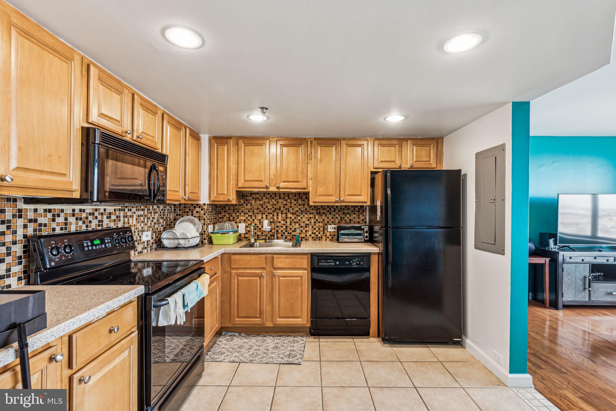 ART MUSEUM AREA - Residential