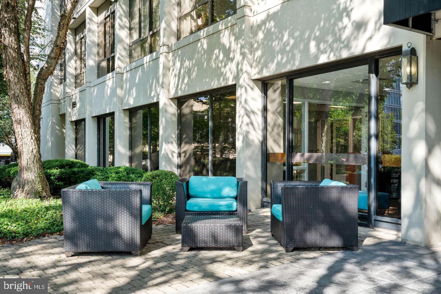 ART MUSEUM AREA - Residential