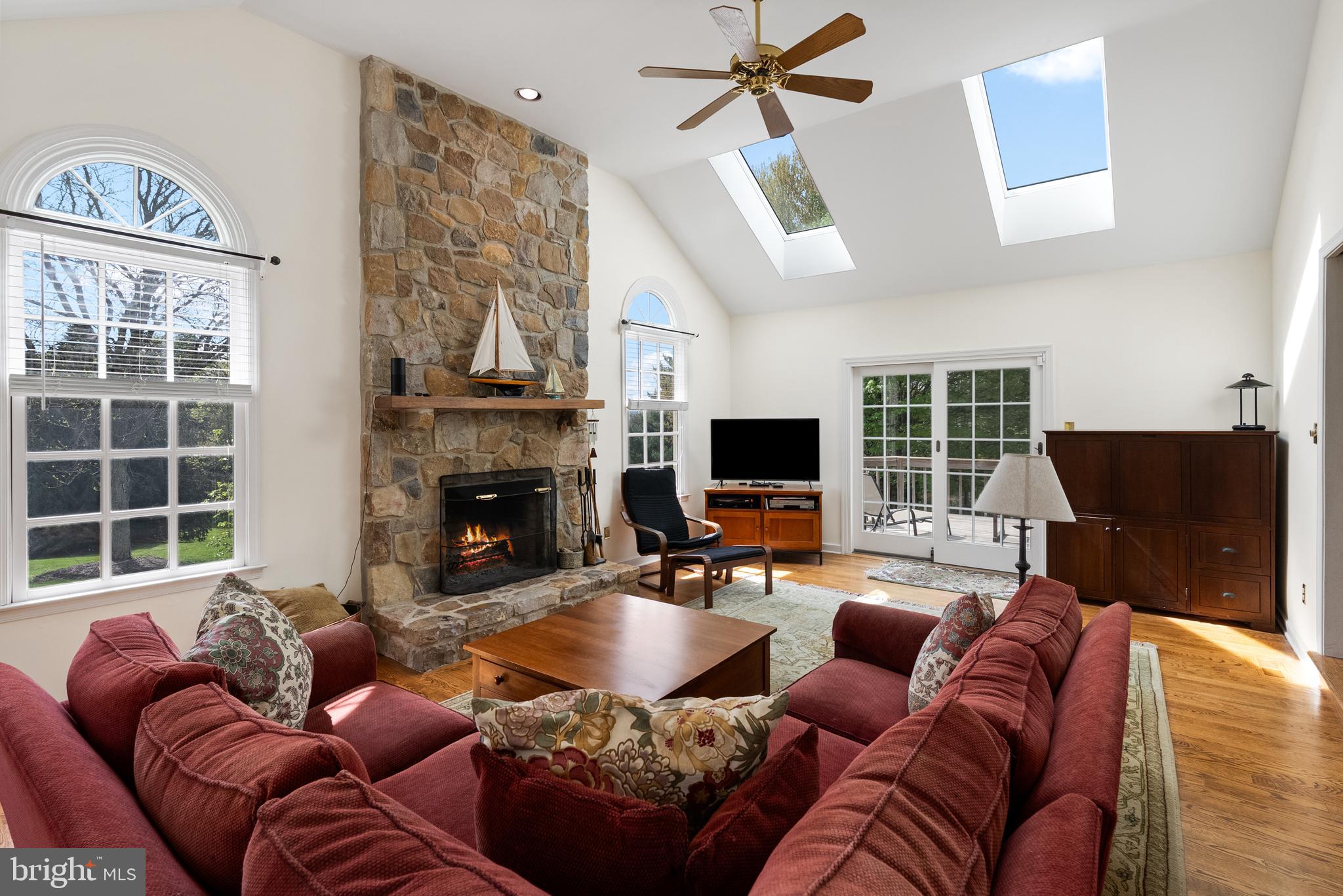 THE MOORS AT RADLEYR - Residential