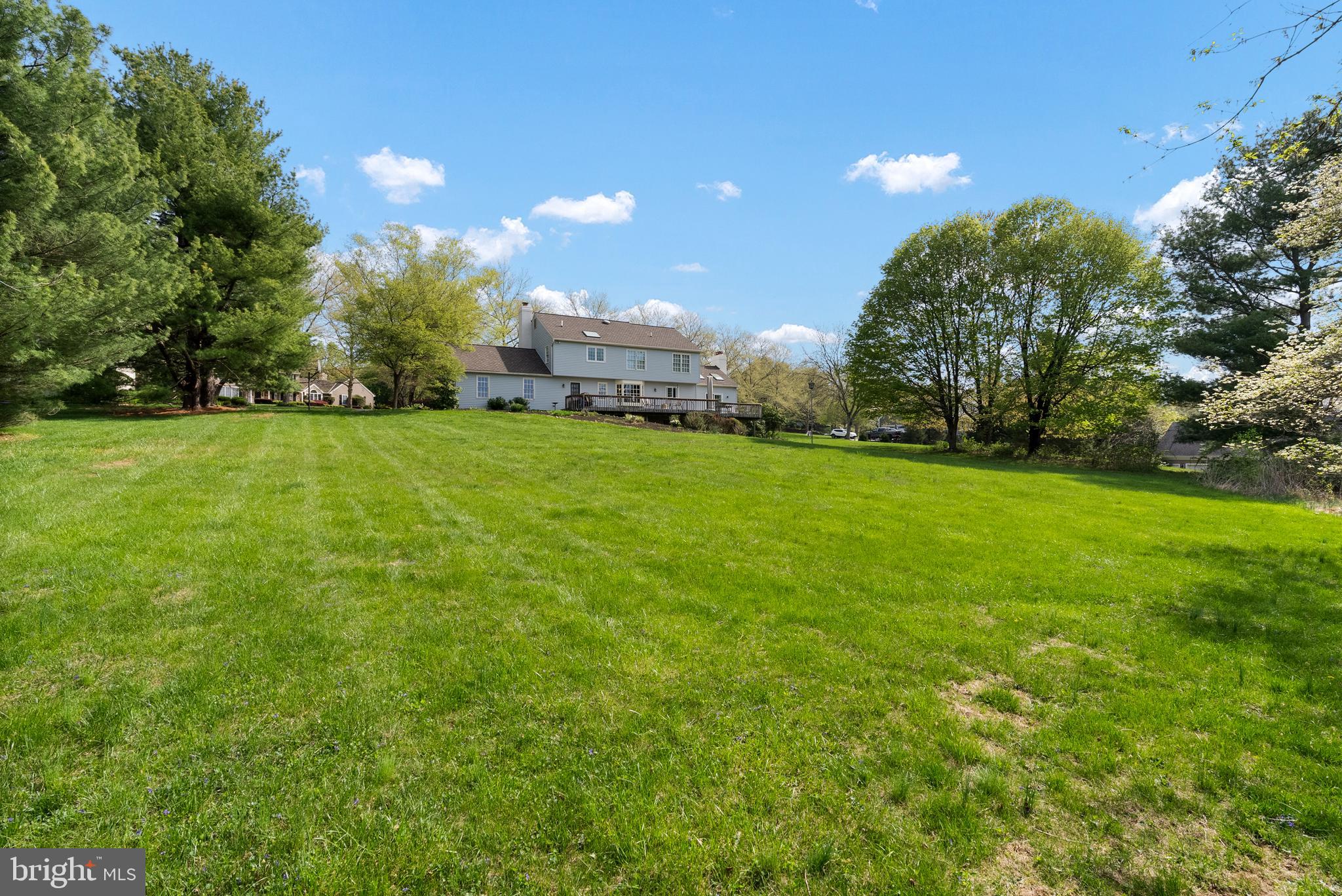 THE MOORS AT RADLEYR - Residential