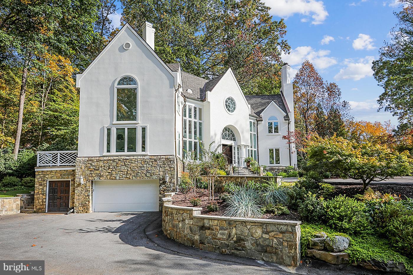 BRADLEY HILLS GROVE - Residential