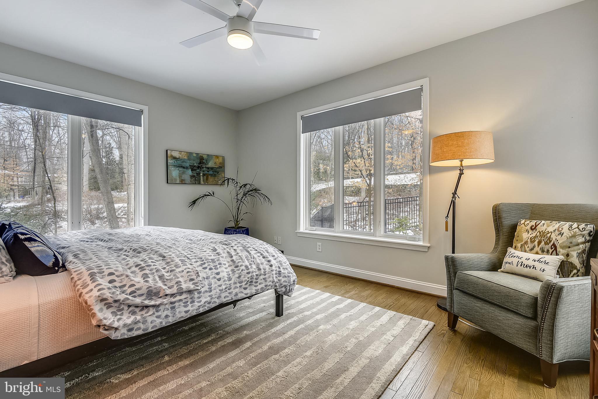 BRADLEY HILLS GROVE - Residential