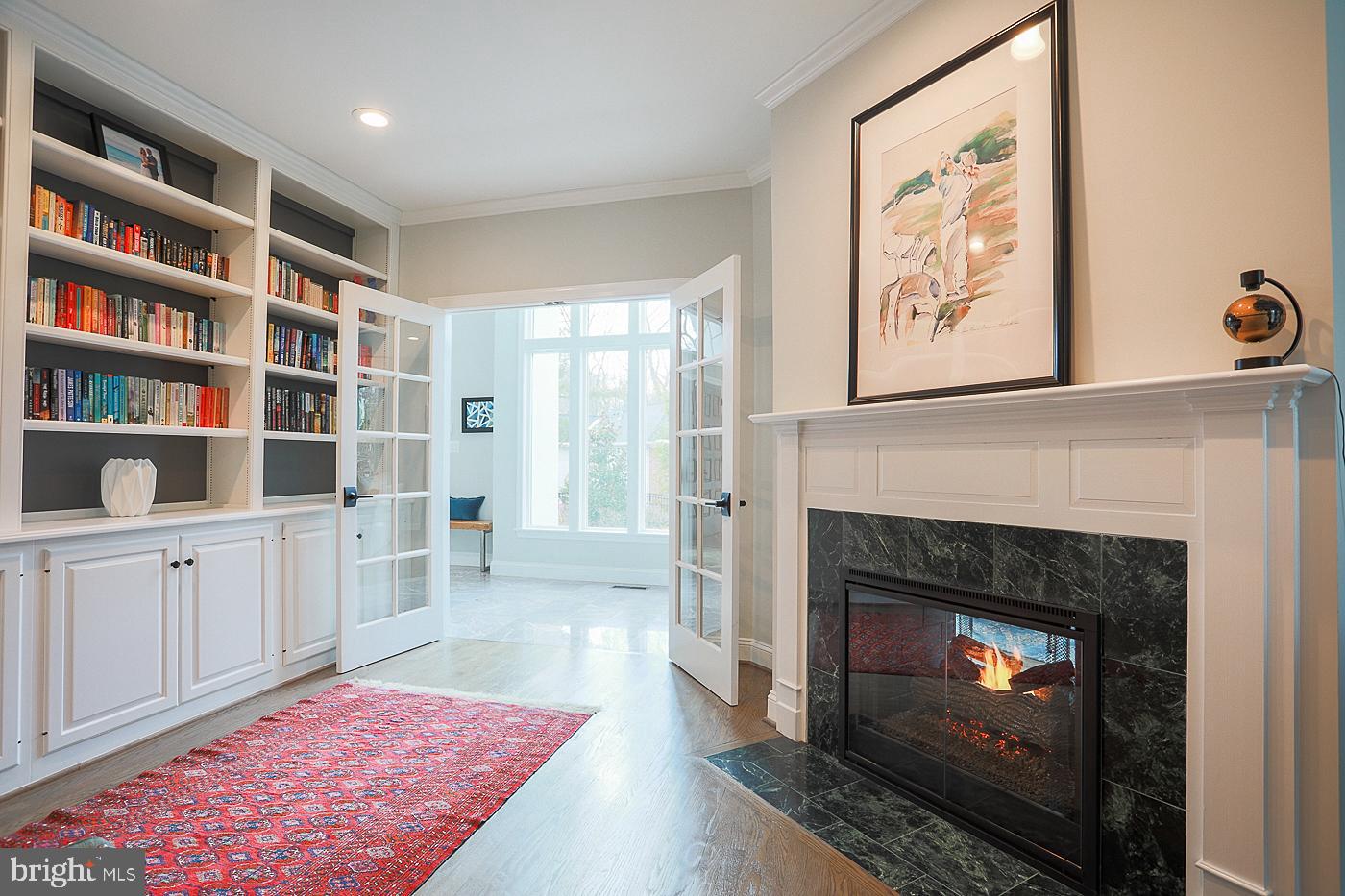 BRADLEY HILLS GROVE - Residential