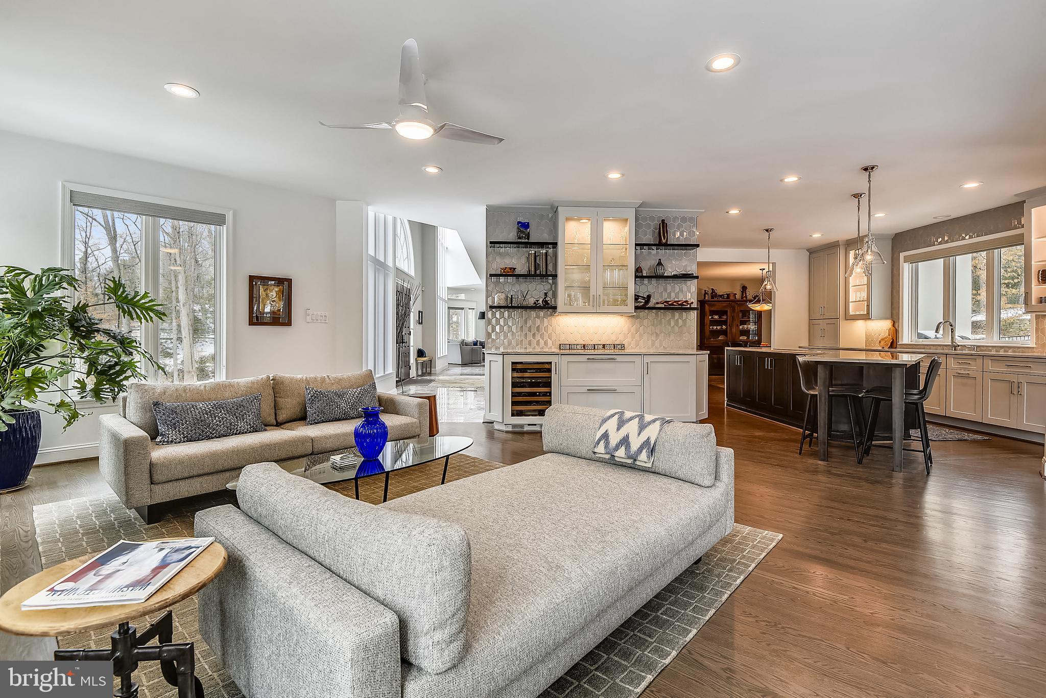 BRADLEY HILLS GROVE - Residential