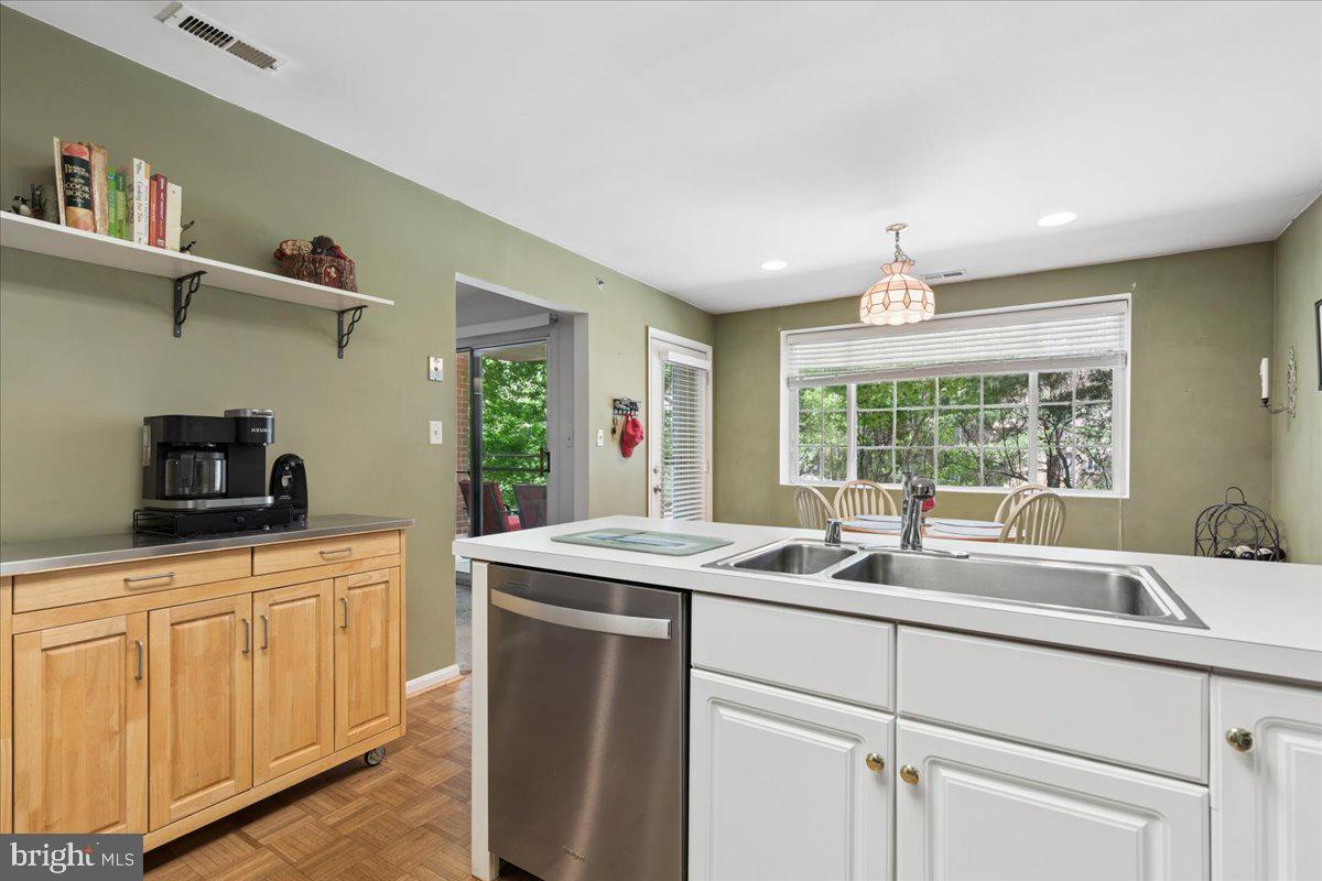 ROCKFLEET GARDEN - Residential