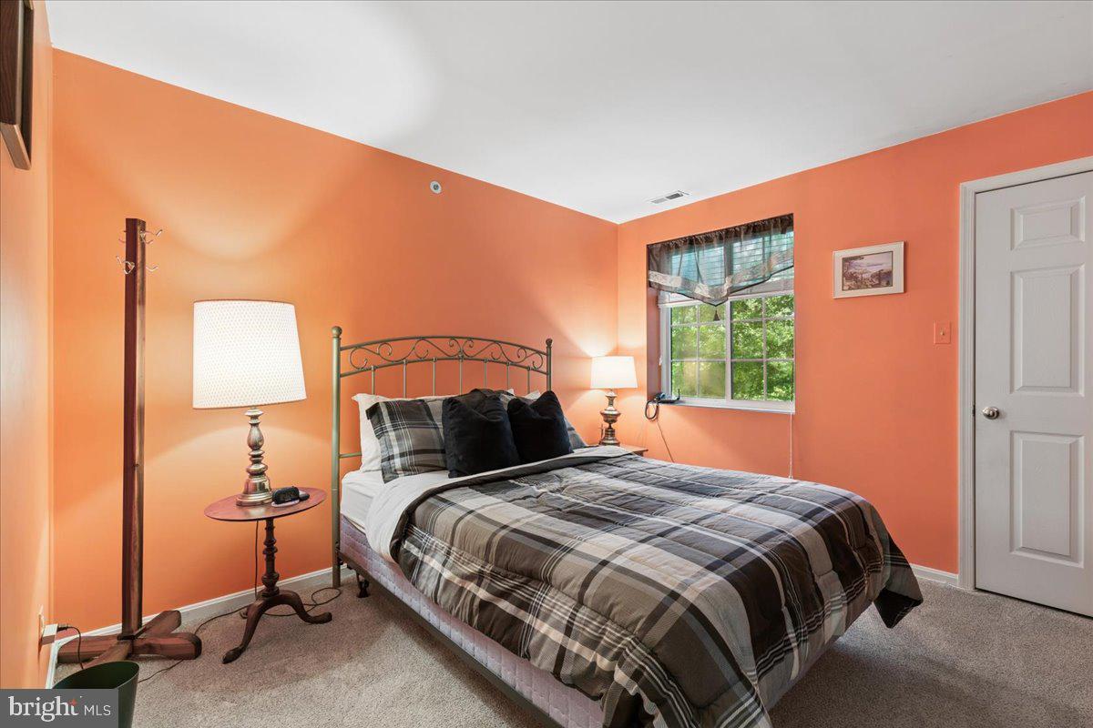 ROCKFLEET GARDEN - Residential