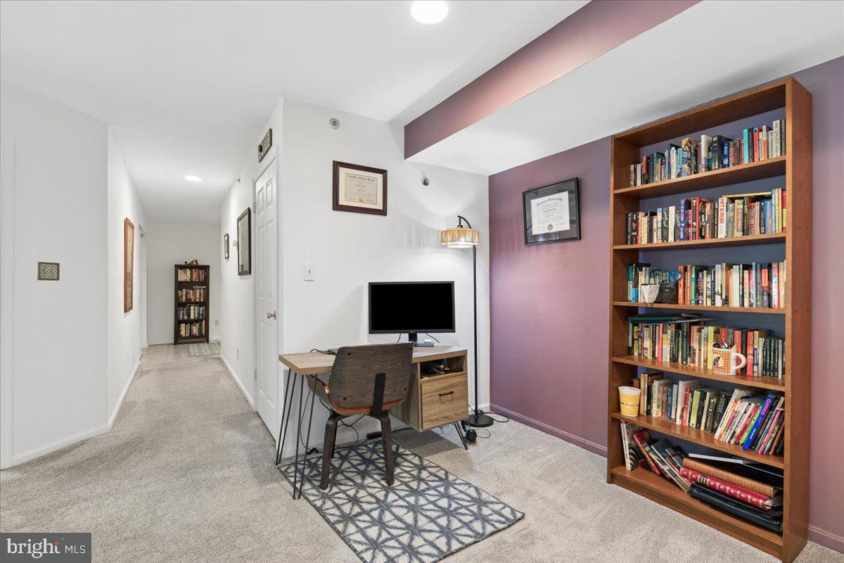 ROCKFLEET GARDEN - Residential