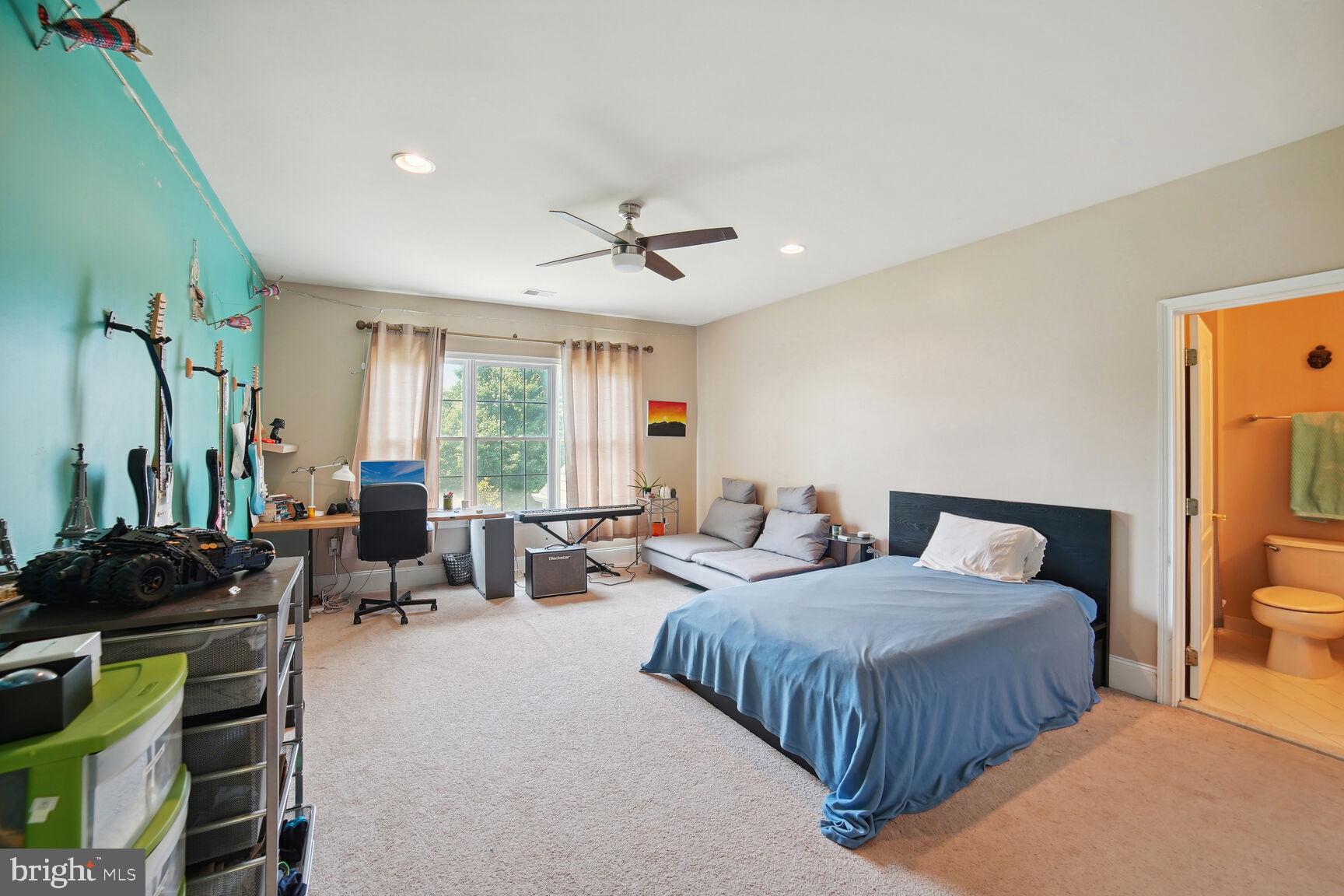 PATUXENT CHASE - Residential