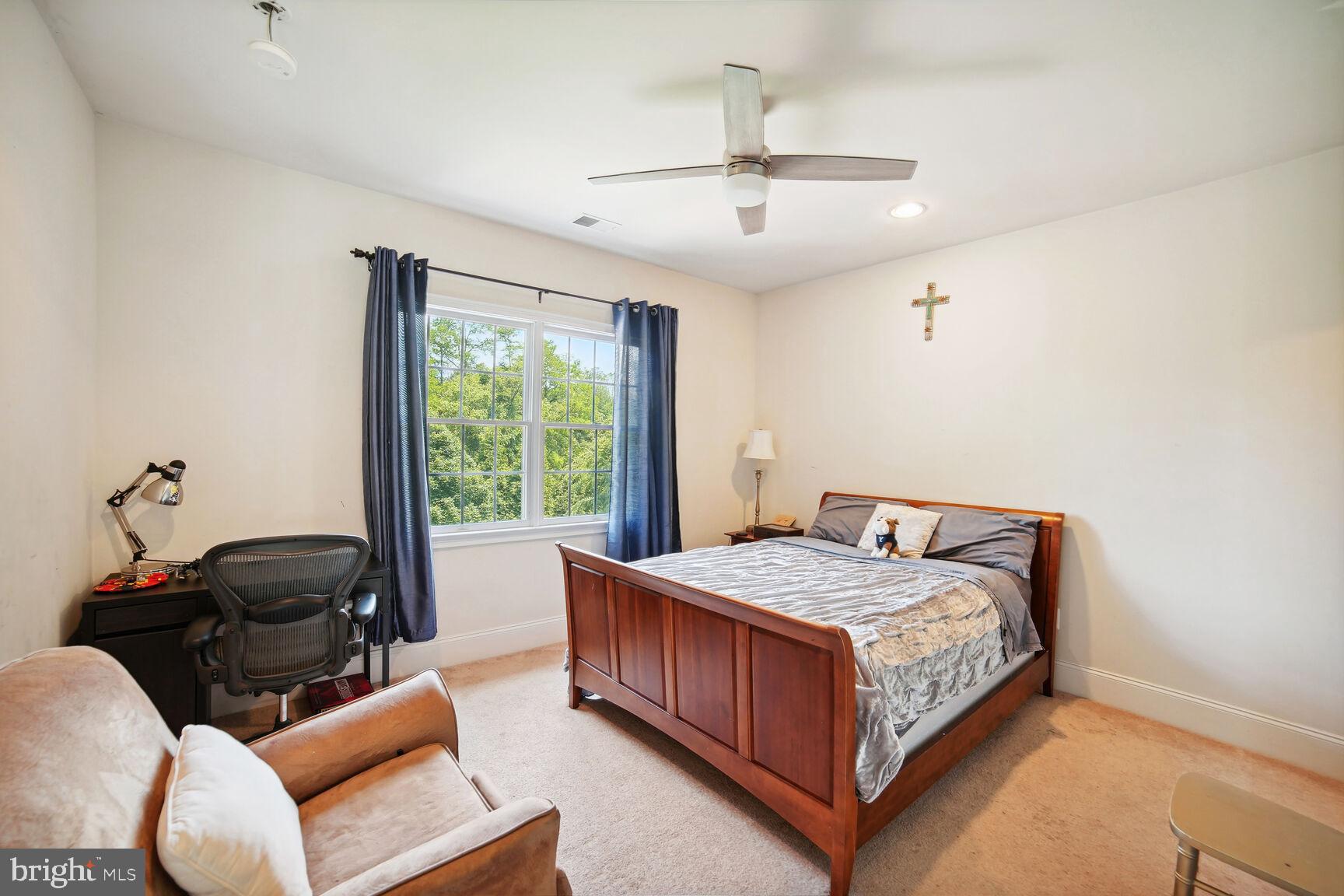 PATUXENT CHASE - Residential