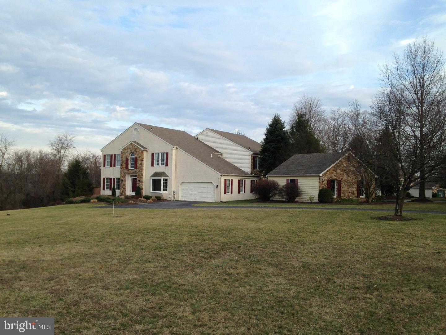 WINDY HILL - Residential