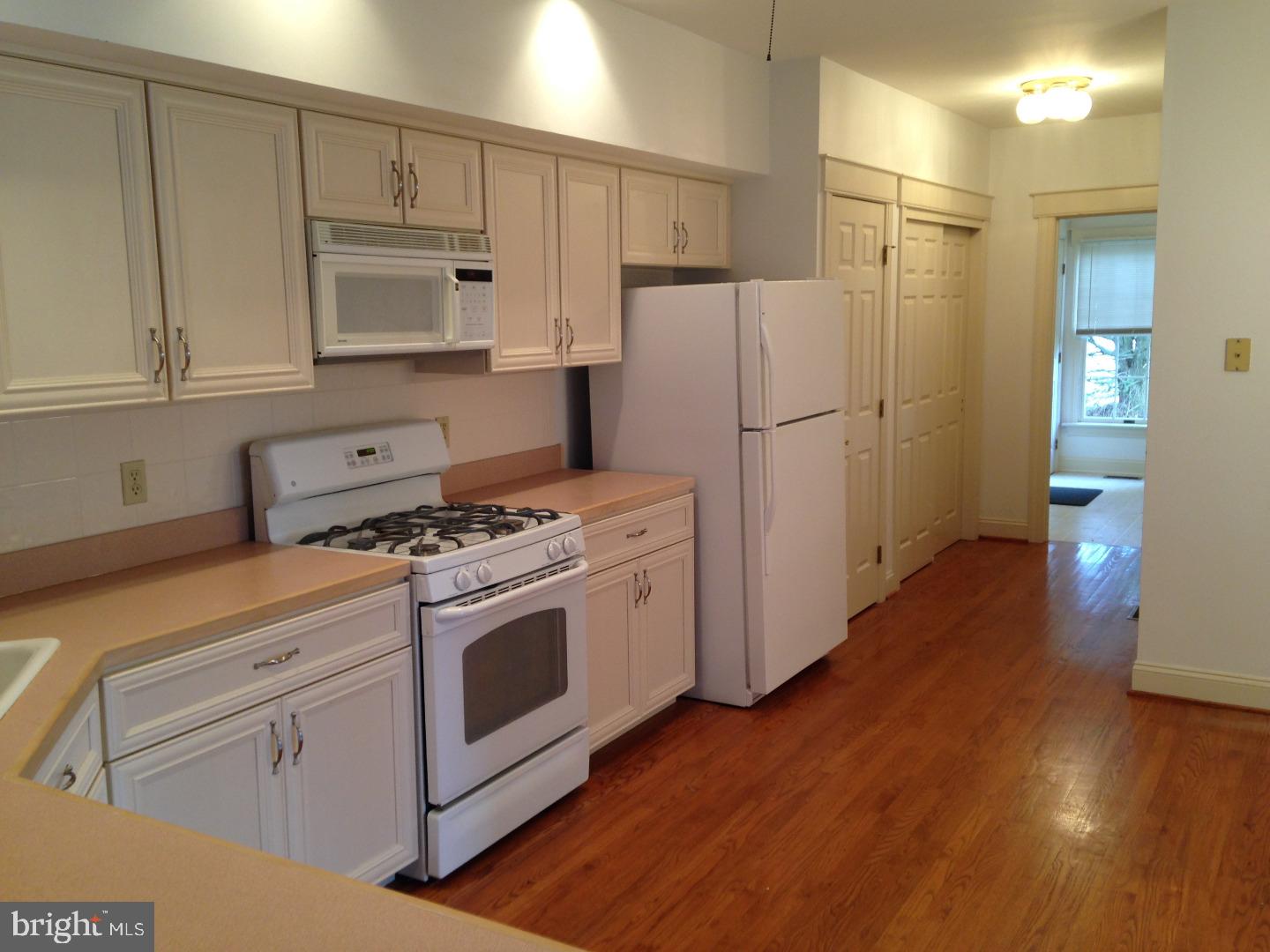 WINDY HILL - Residential