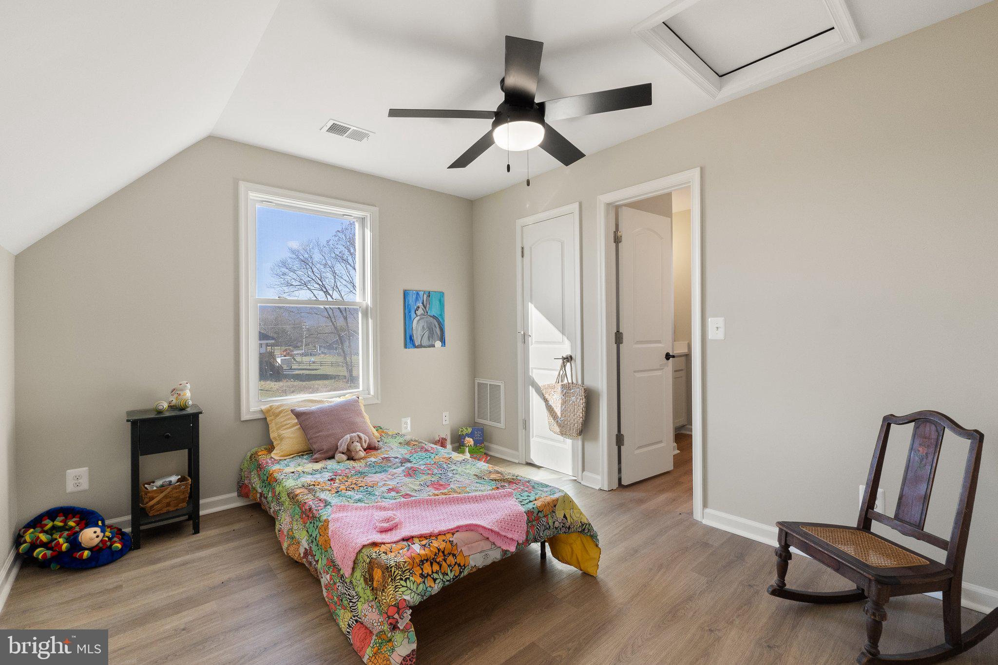 JUNEWOOD ESTATES - Residential