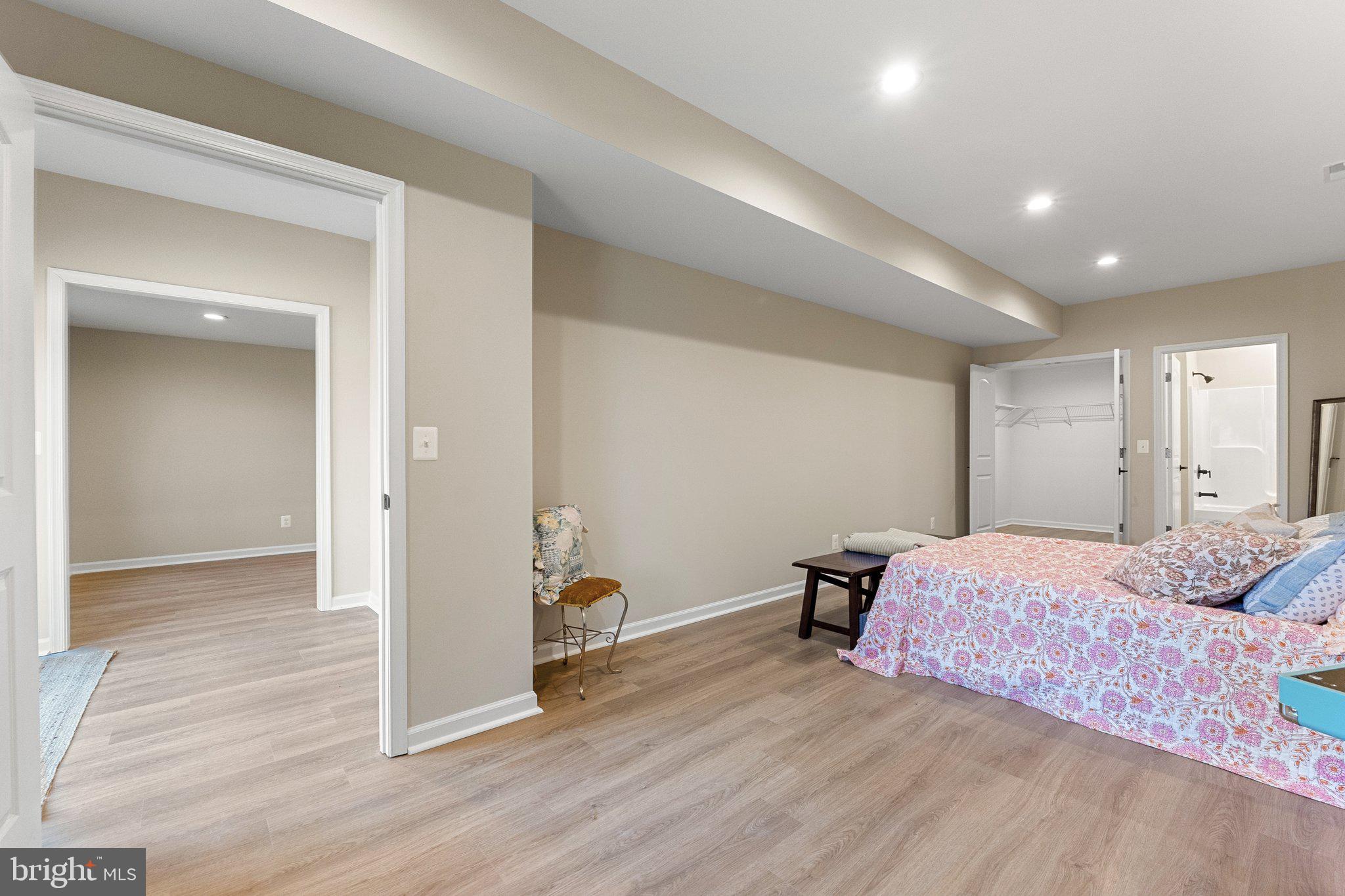 JUNEWOOD ESTATES - Residential