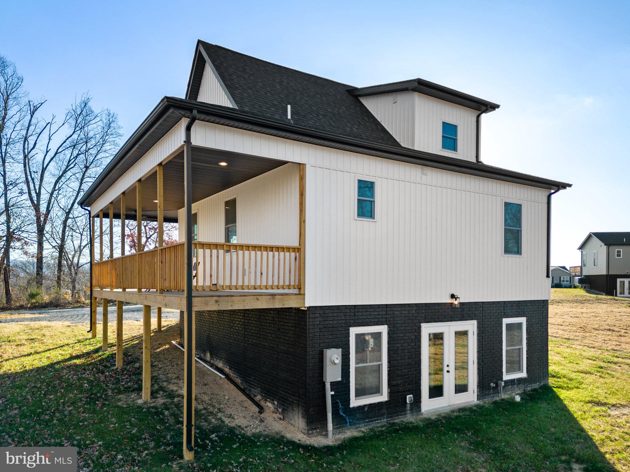 JUNEWOOD ESTATES - Residential