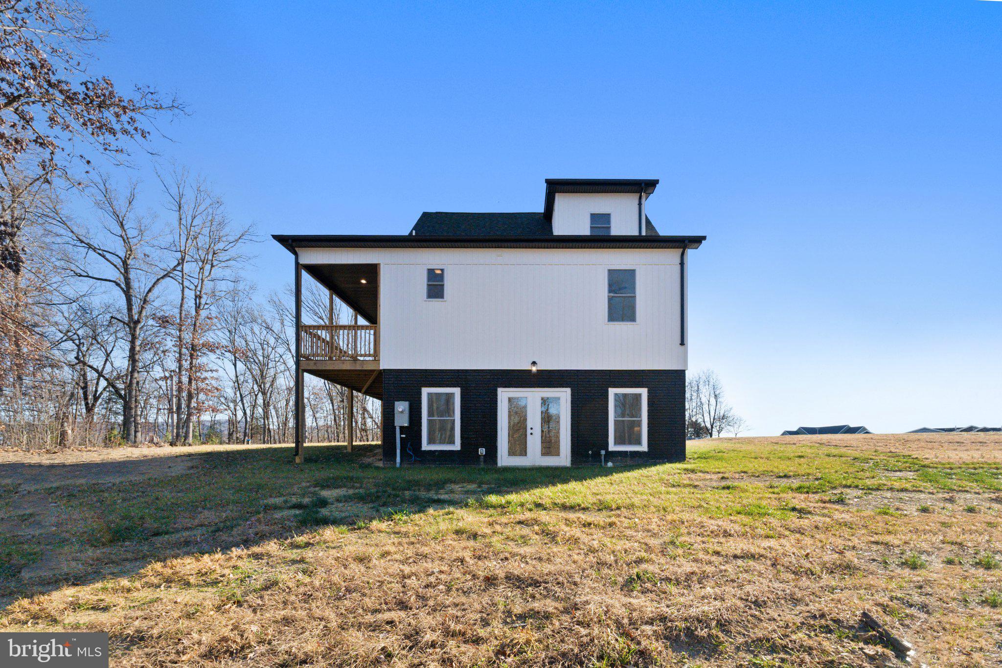 JUNEWOOD ESTATES - Residential