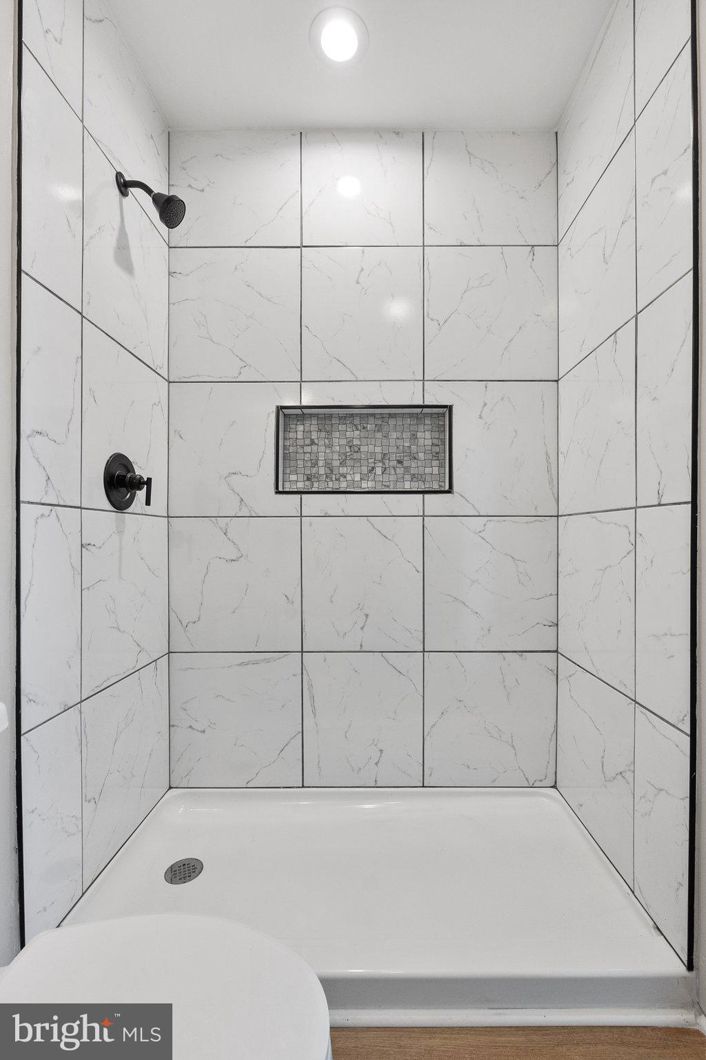 JUNEWOOD ESTATES - Residential