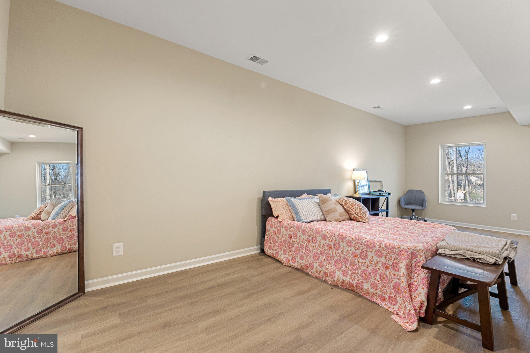 JUNEWOOD ESTATES - Residential