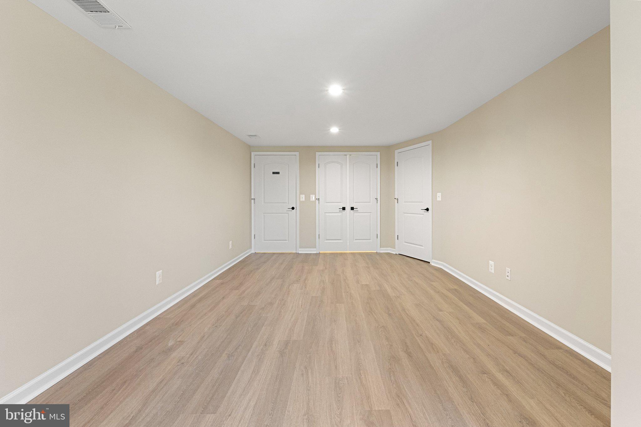 JUNEWOOD ESTATES - Residential