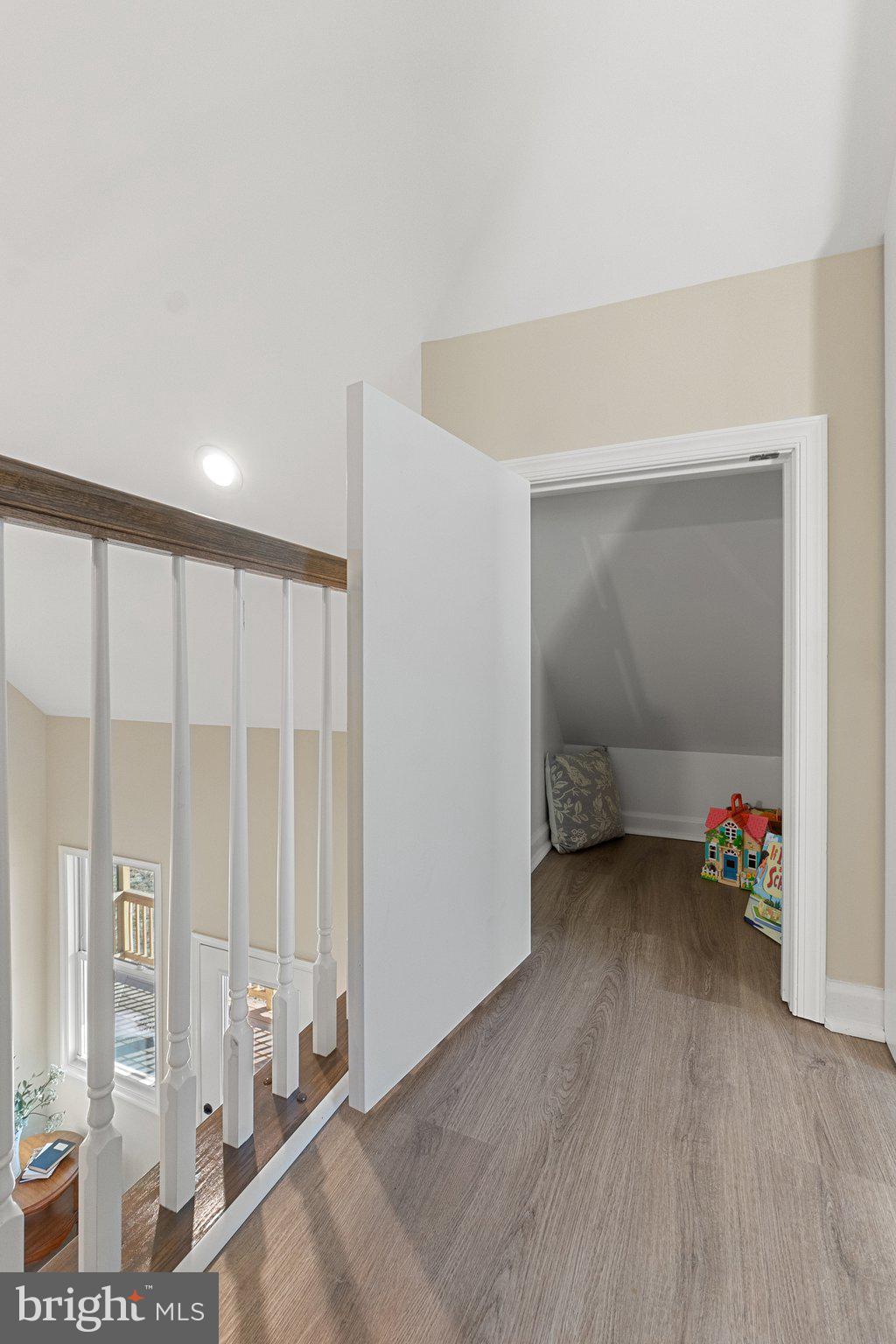 JUNEWOOD ESTATES - Residential