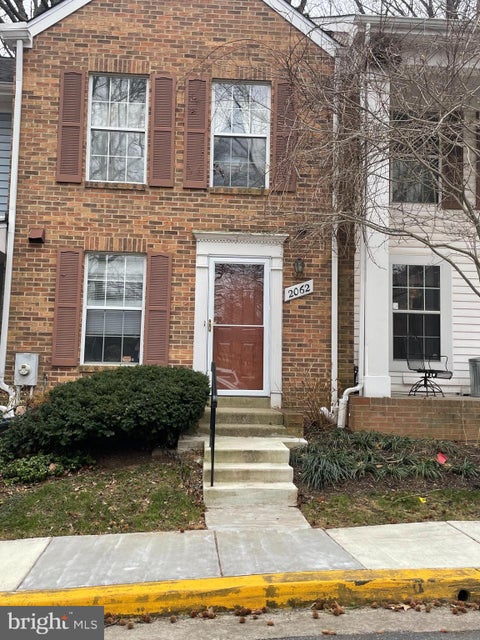 Condo For Sale - 2062 Derby Ridge Lane #3-16<br/> SILVER SPRING, MD 20910