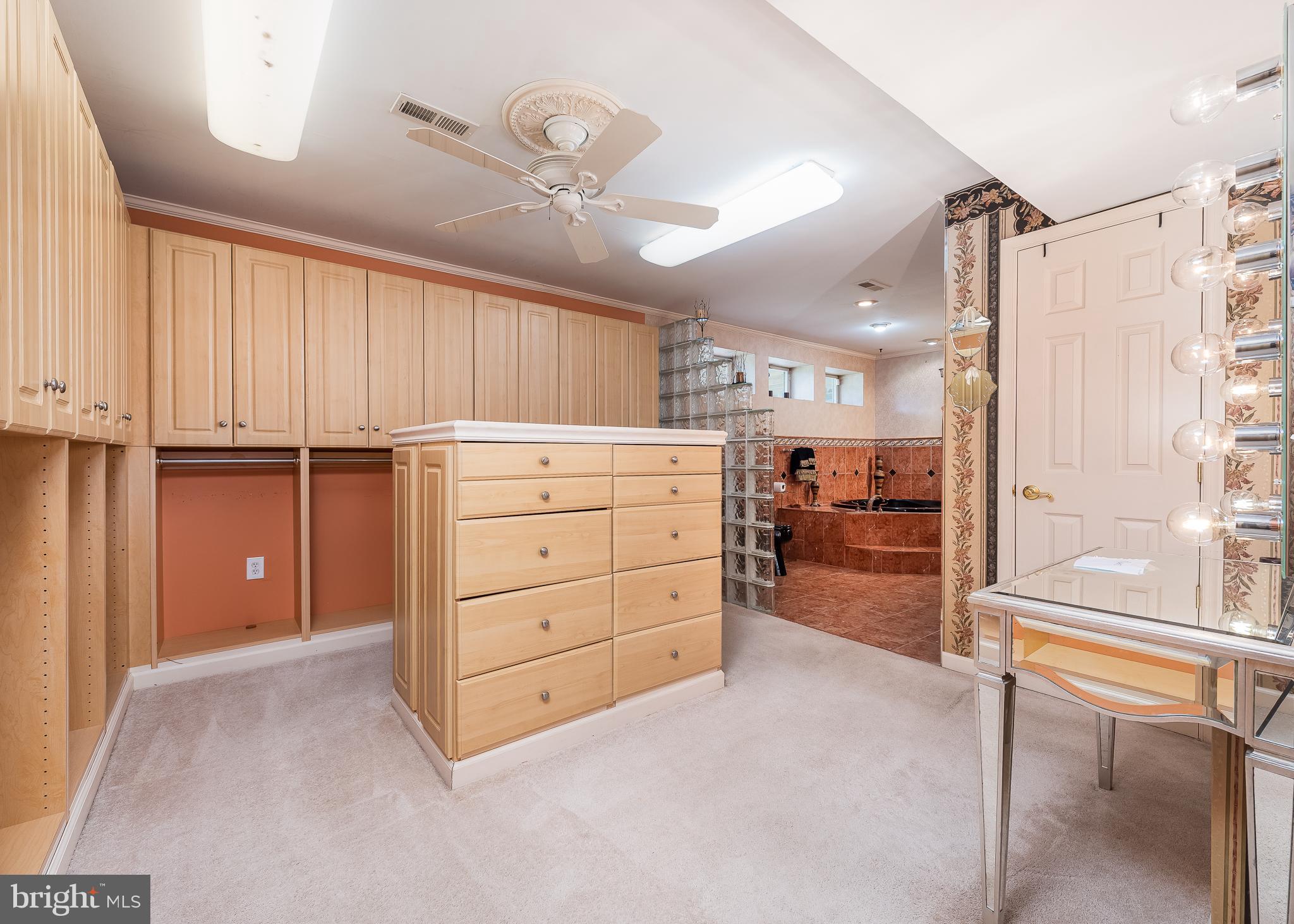 DELIGHT MEADOWS - Residential