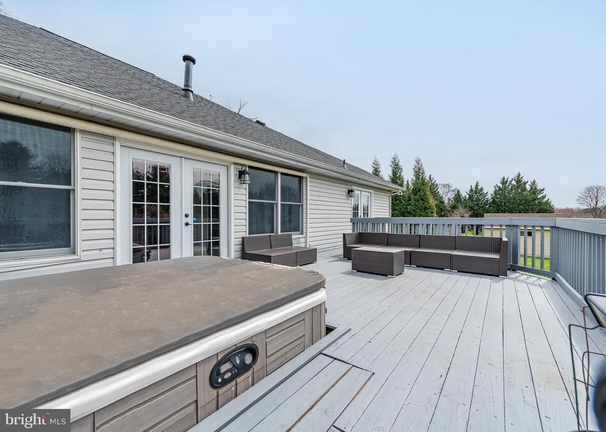 DELIGHT MEADOWS - Residential