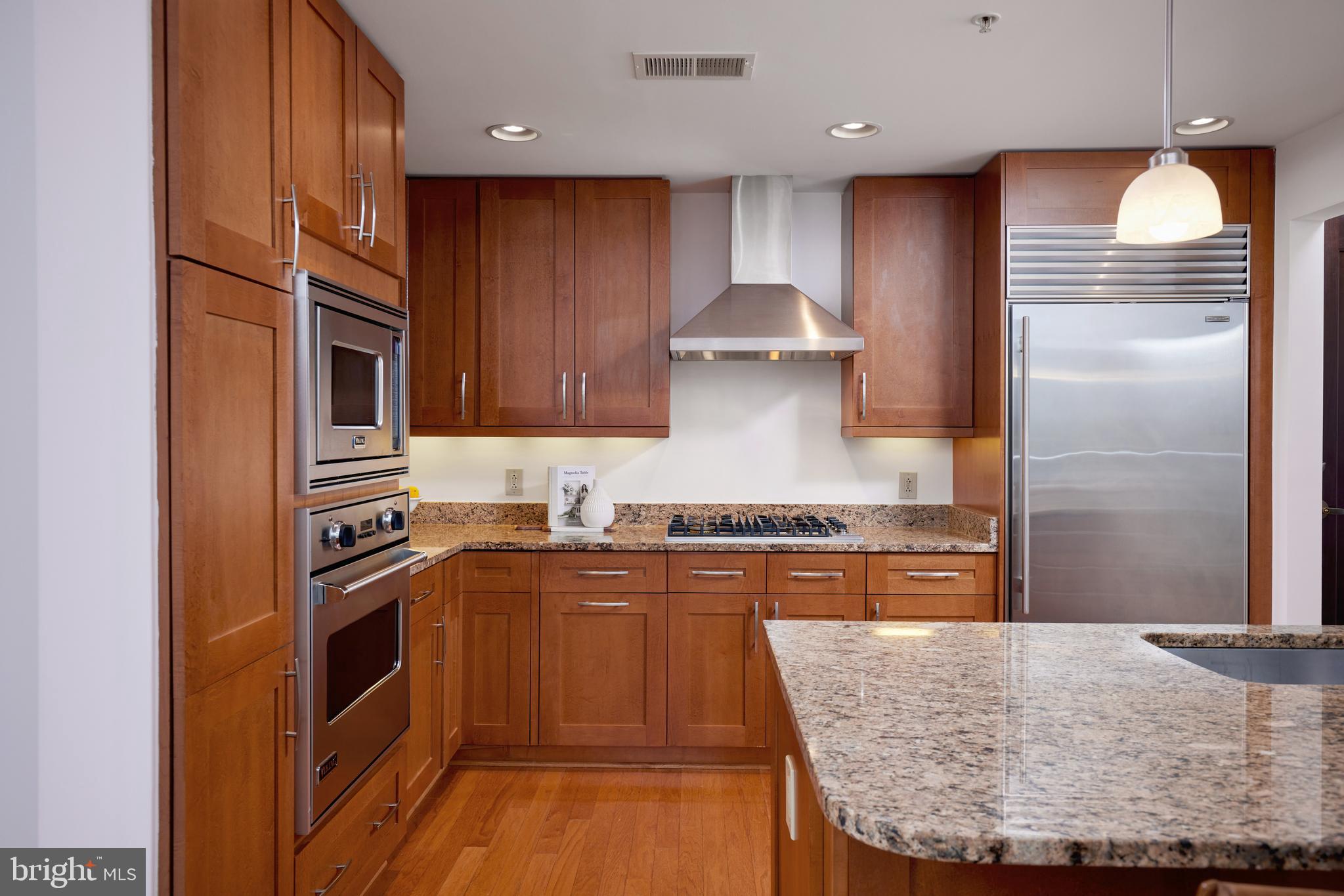 PARK POTOMAC - Residential