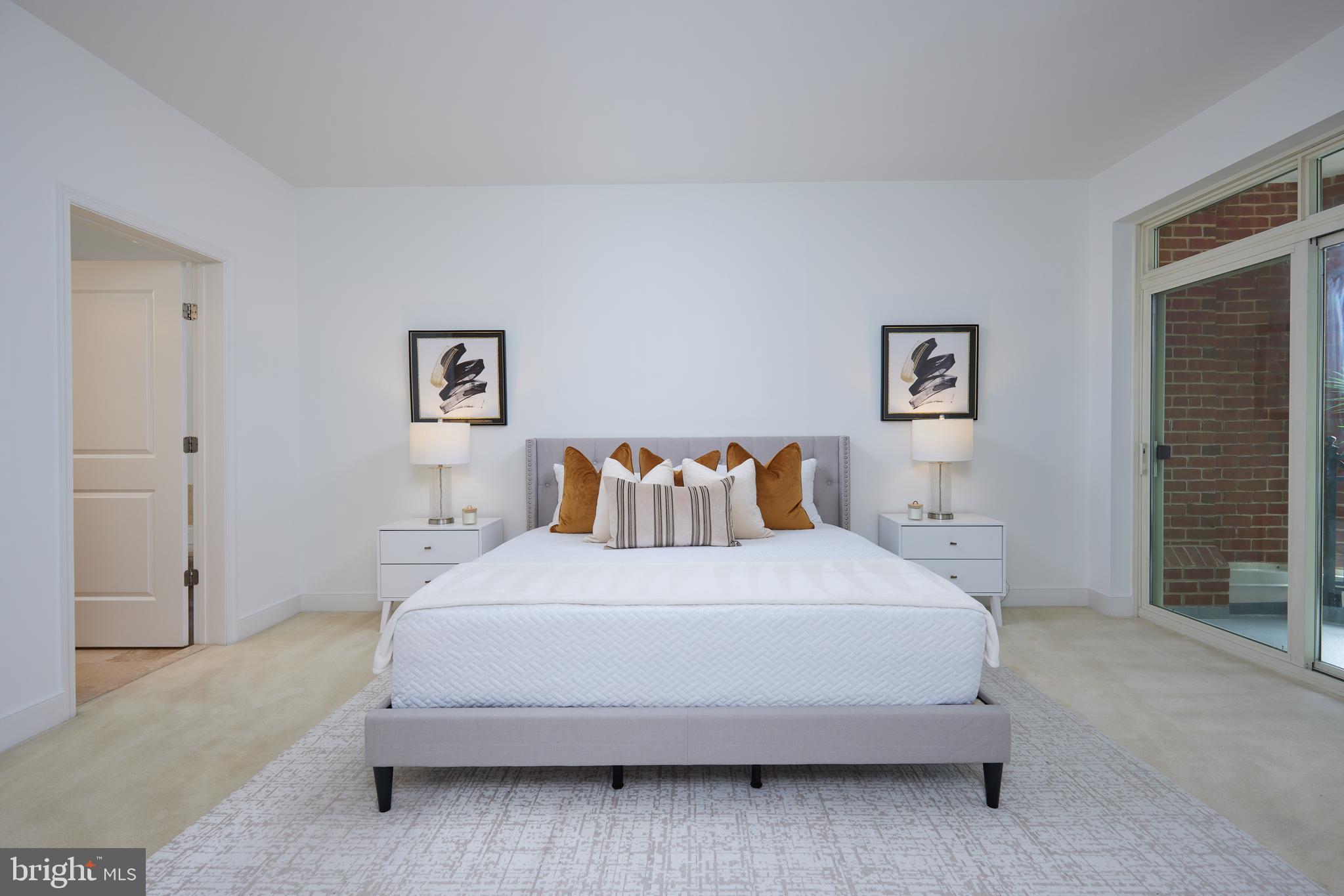 PARK POTOMAC - Residential