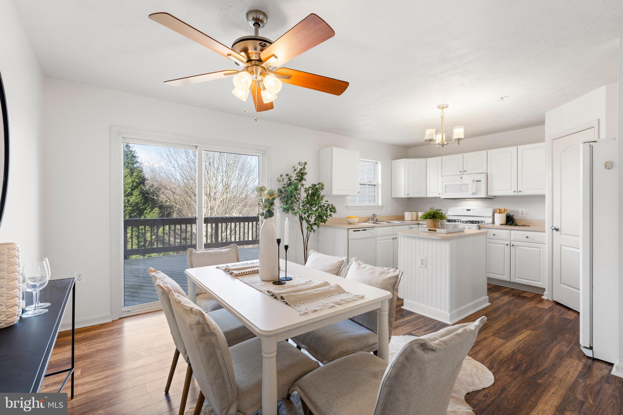 REISTERSTOWN VILLAGE - Residential