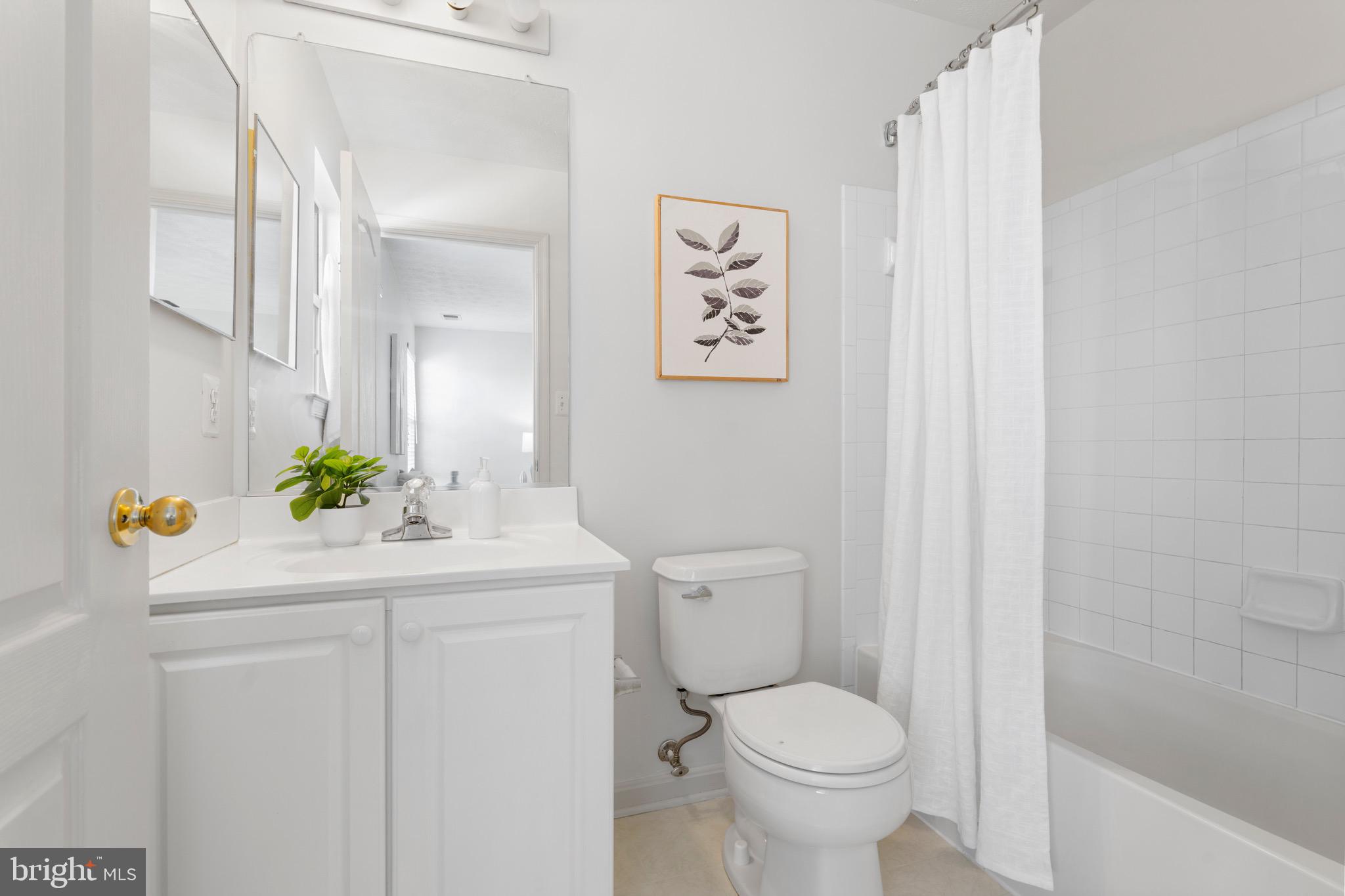 REISTERSTOWN VILLAGE - Residential