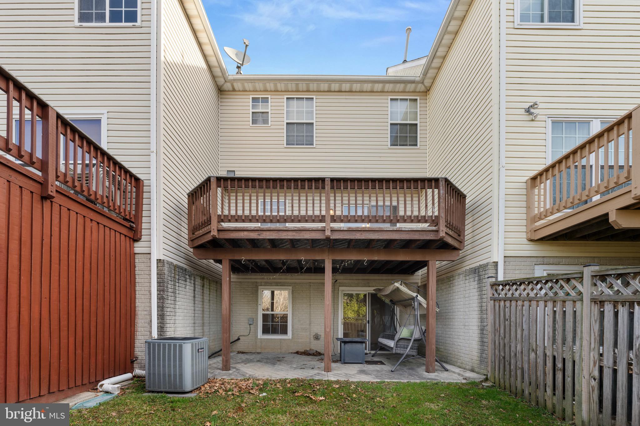 REISTERSTOWN VILLAGE - Residential