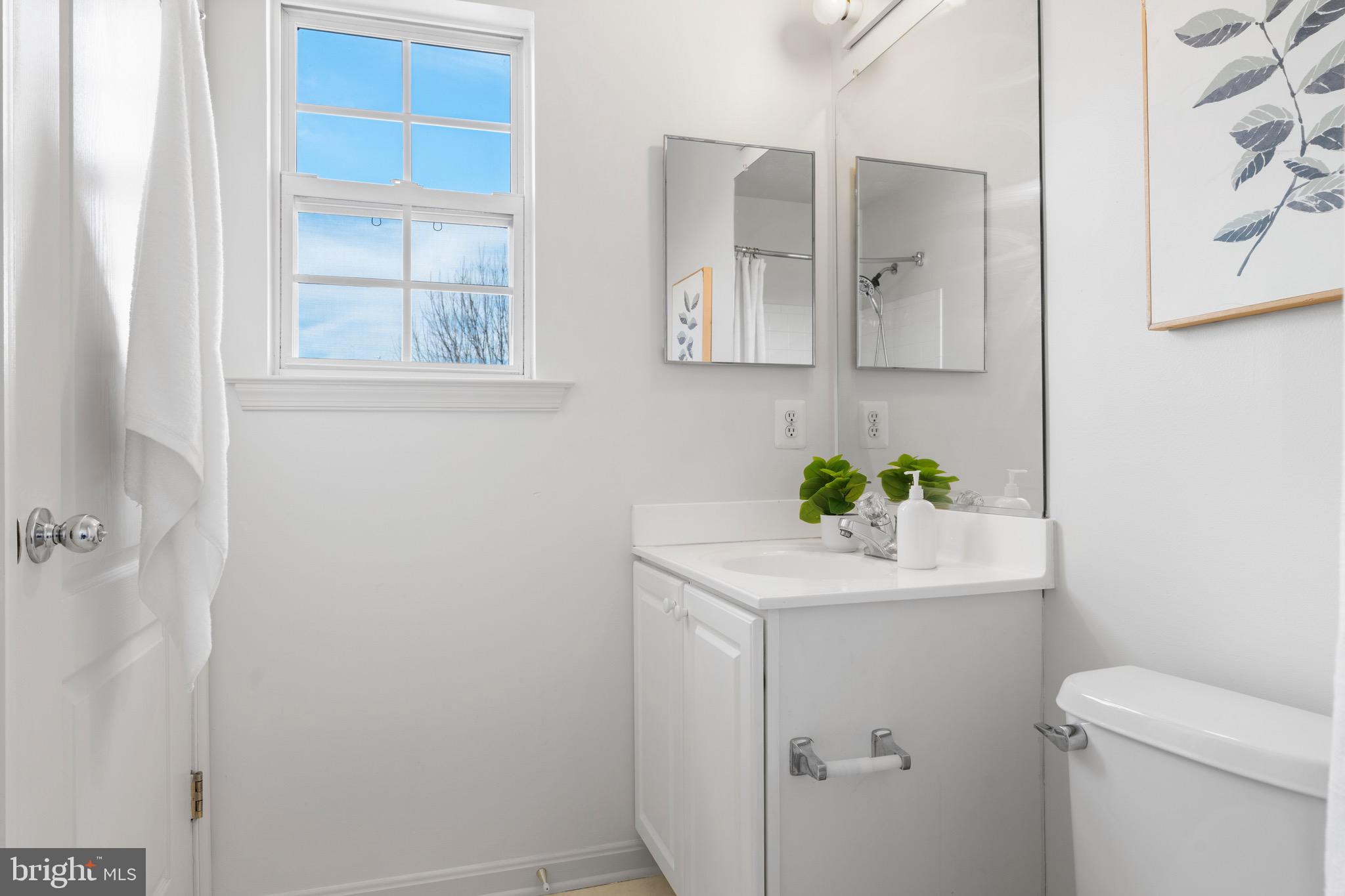 REISTERSTOWN VILLAGE - Residential