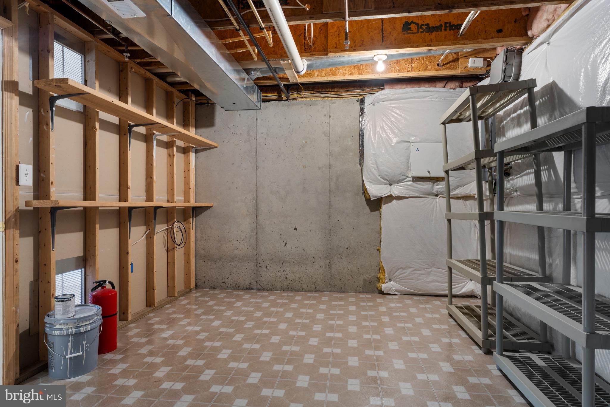 REISTERSTOWN VILLAGE - Residential