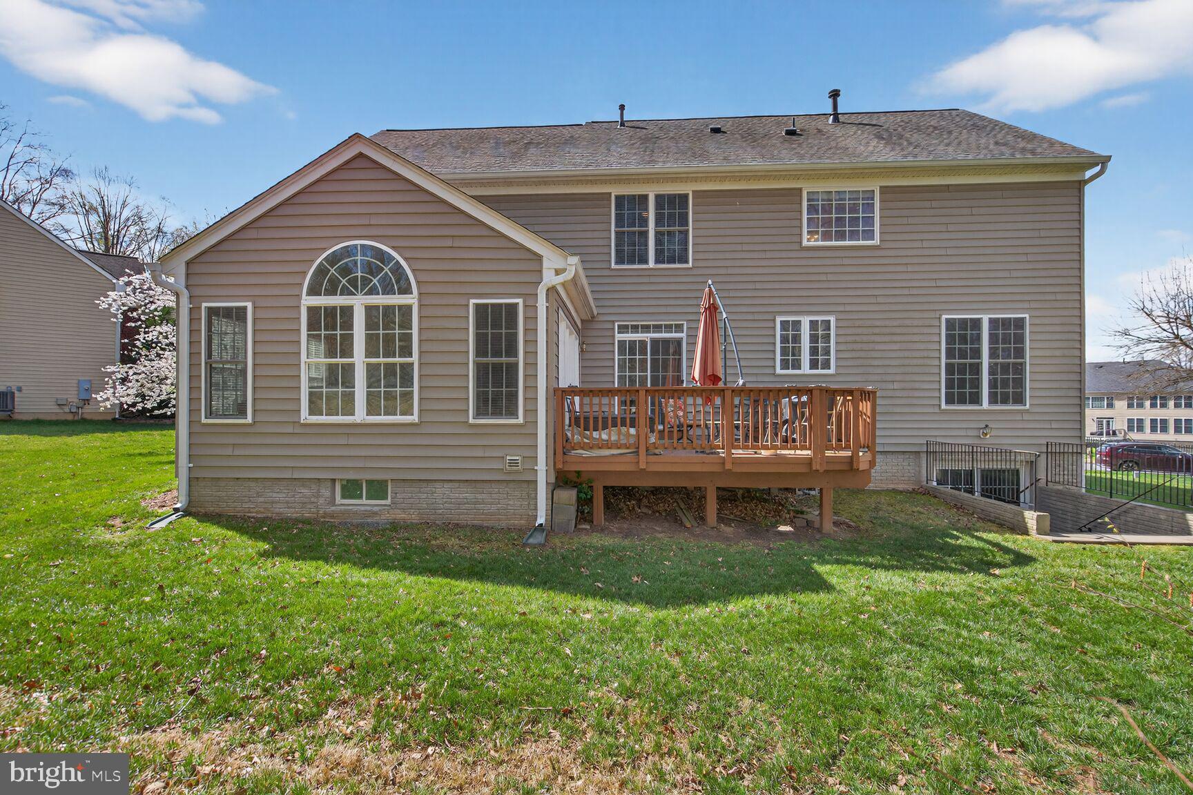 RESERVE AT POTOMAC CREST - Residential