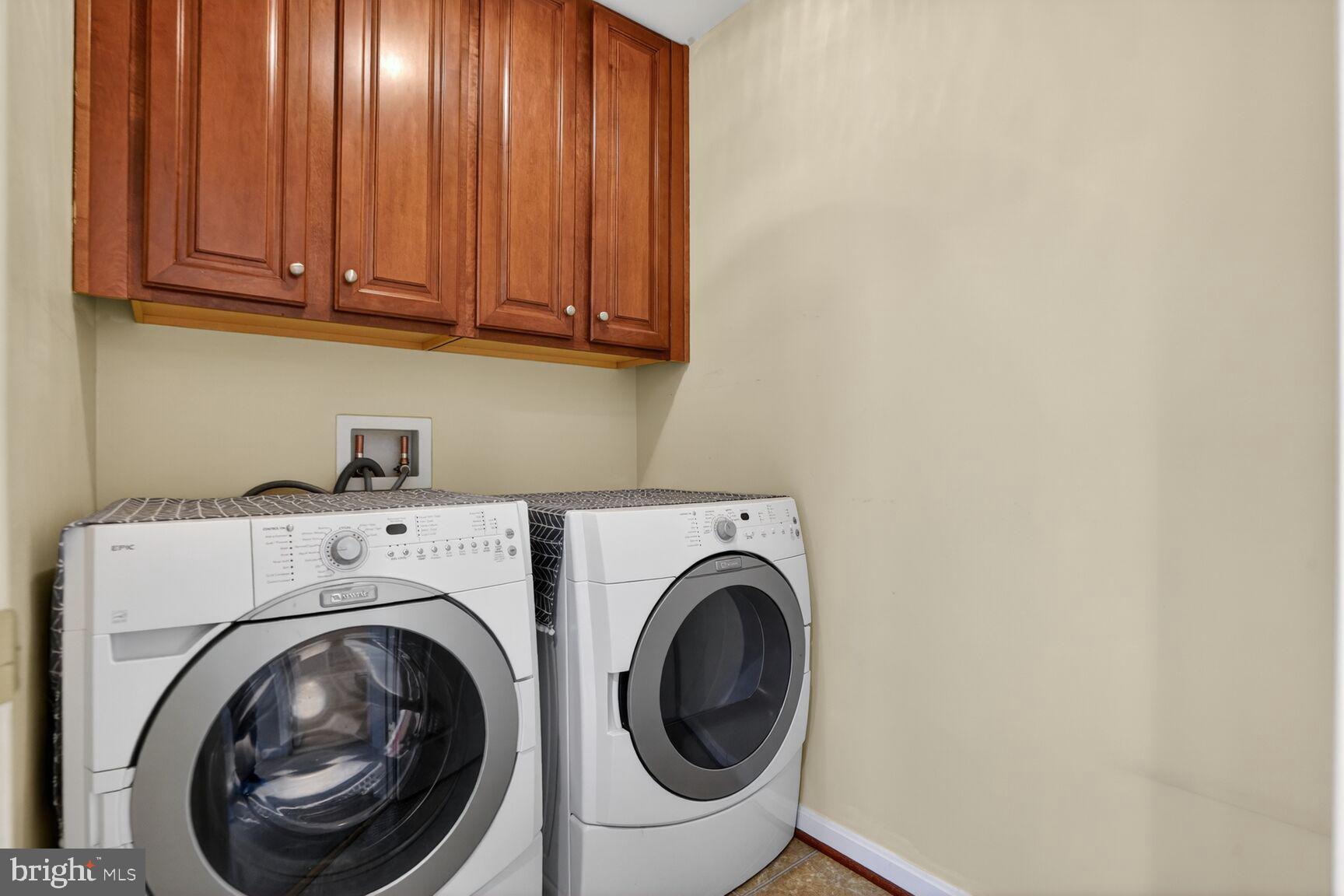 RESERVE AT POTOMAC CREST - Residential