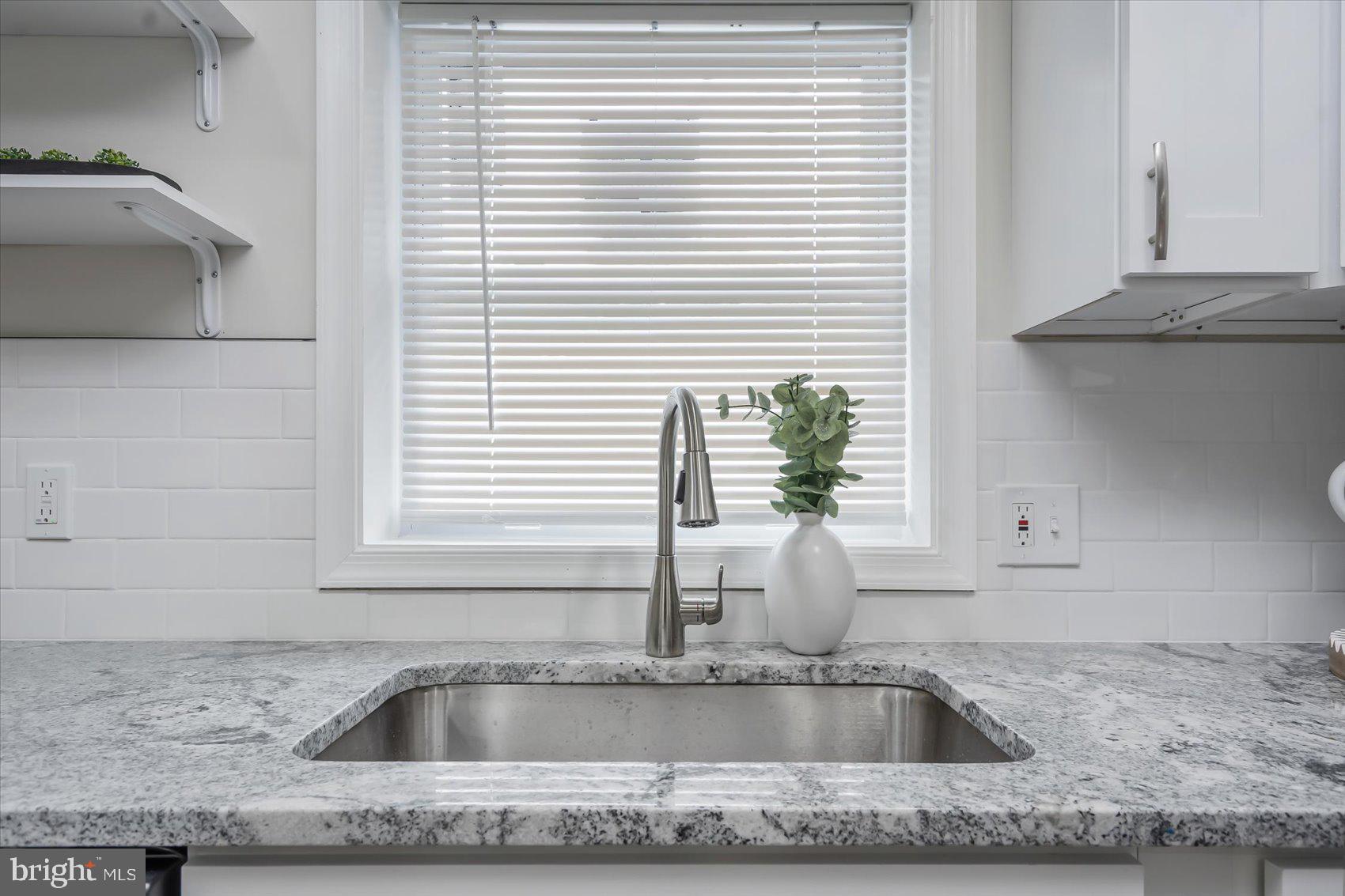 WAVERLY - Residential