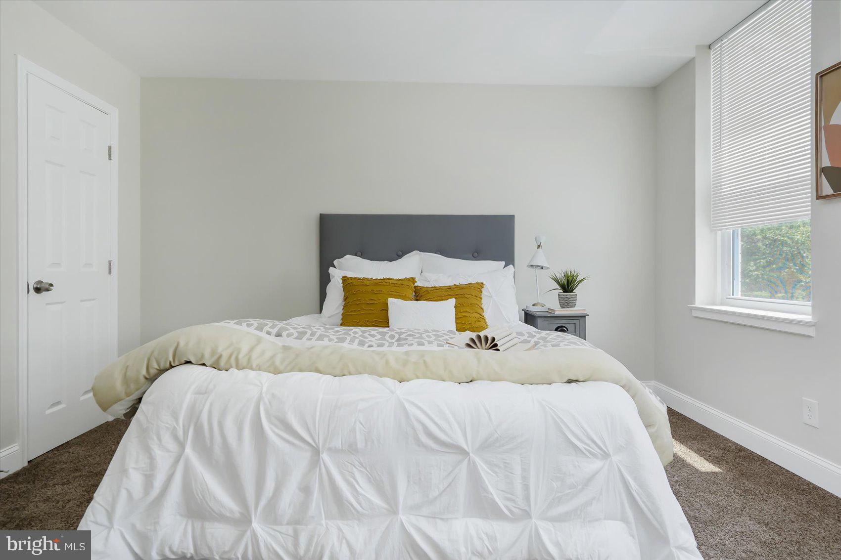 WAVERLY - Residential