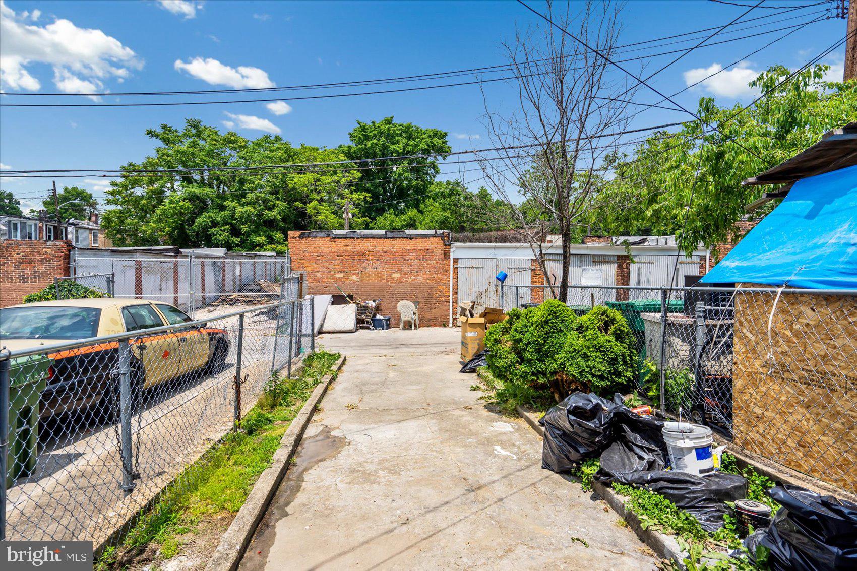 WAVERLY - Residential