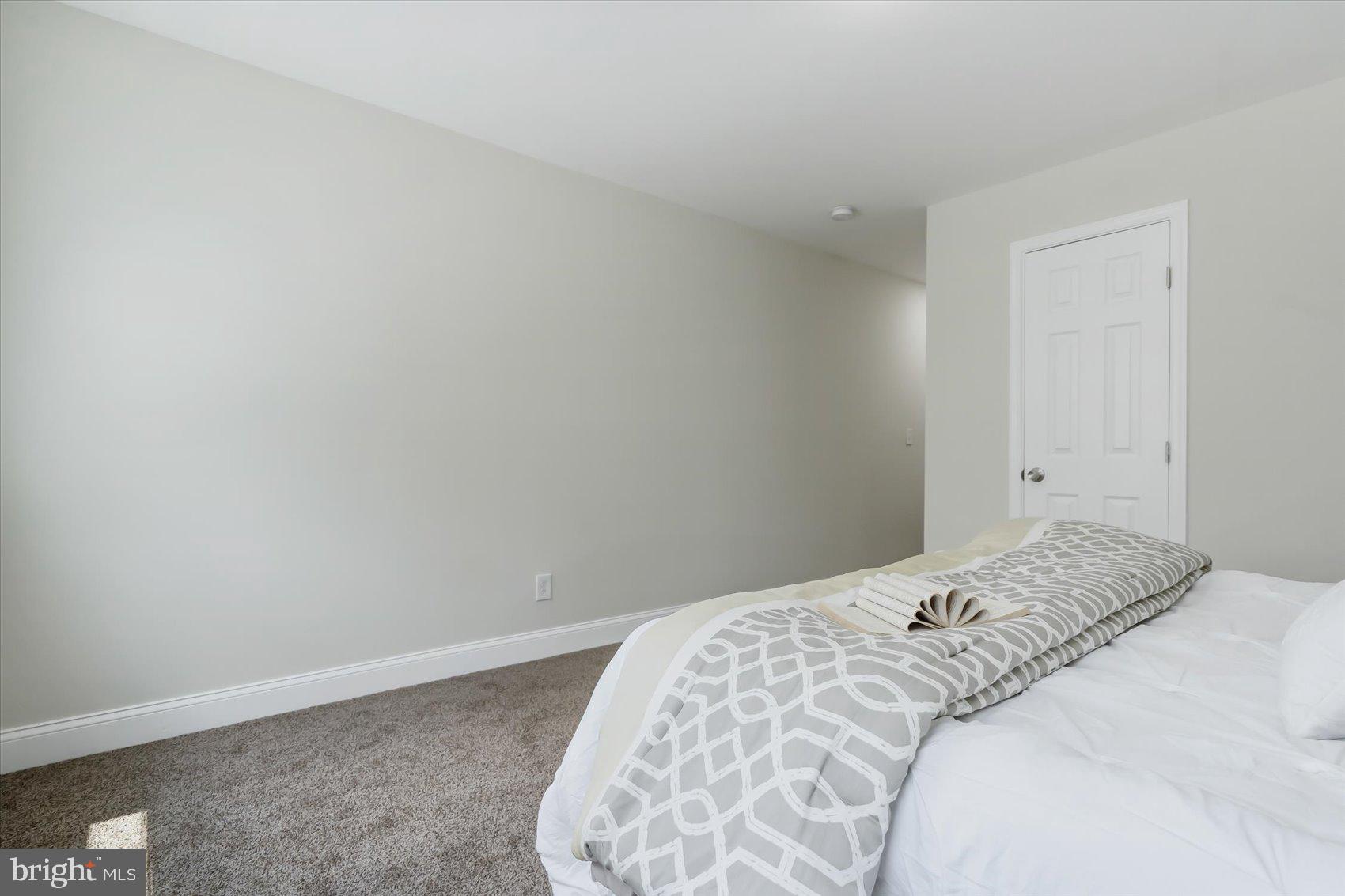 WAVERLY - Residential