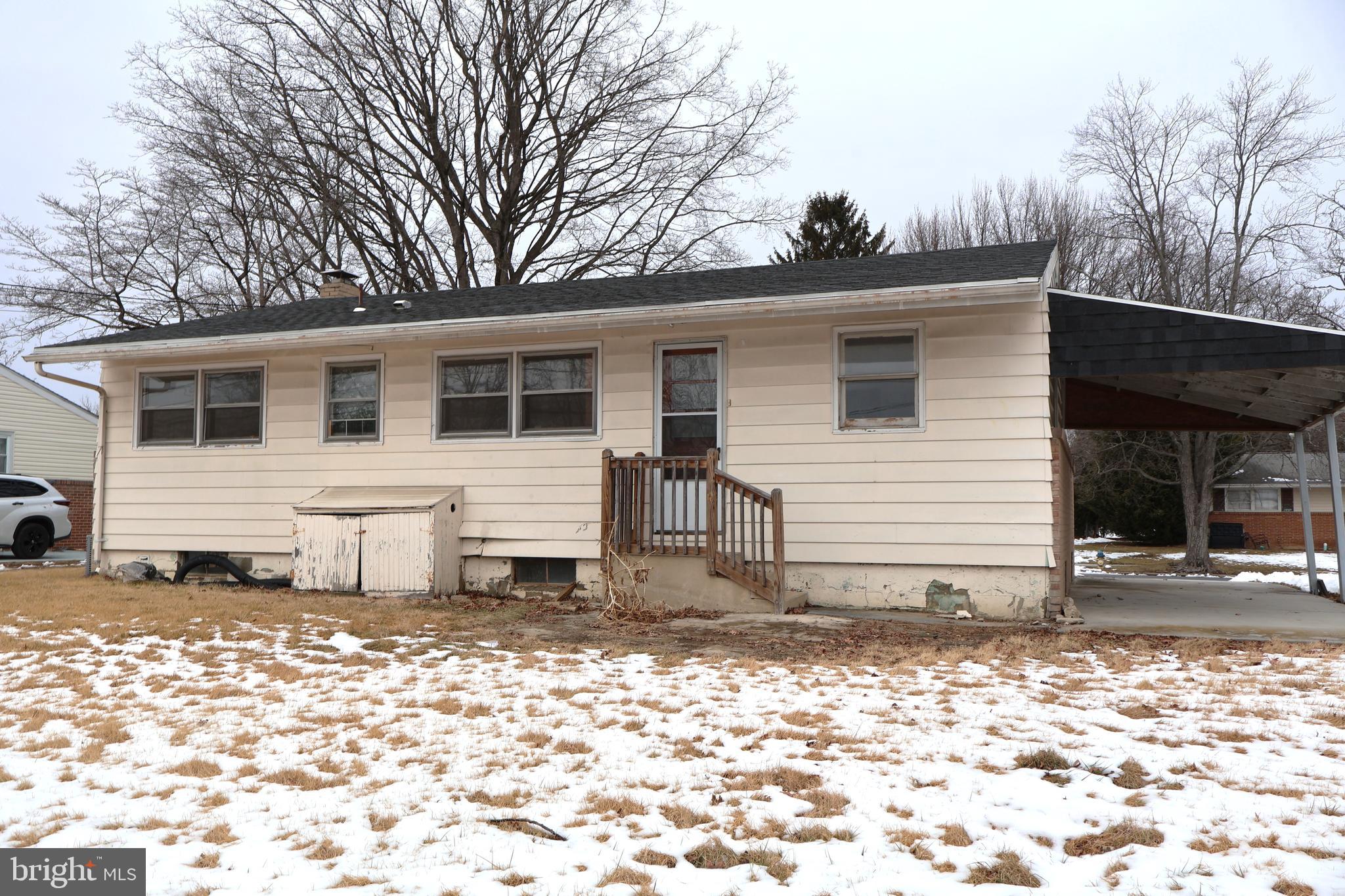 HOLLYWOOD - Residential