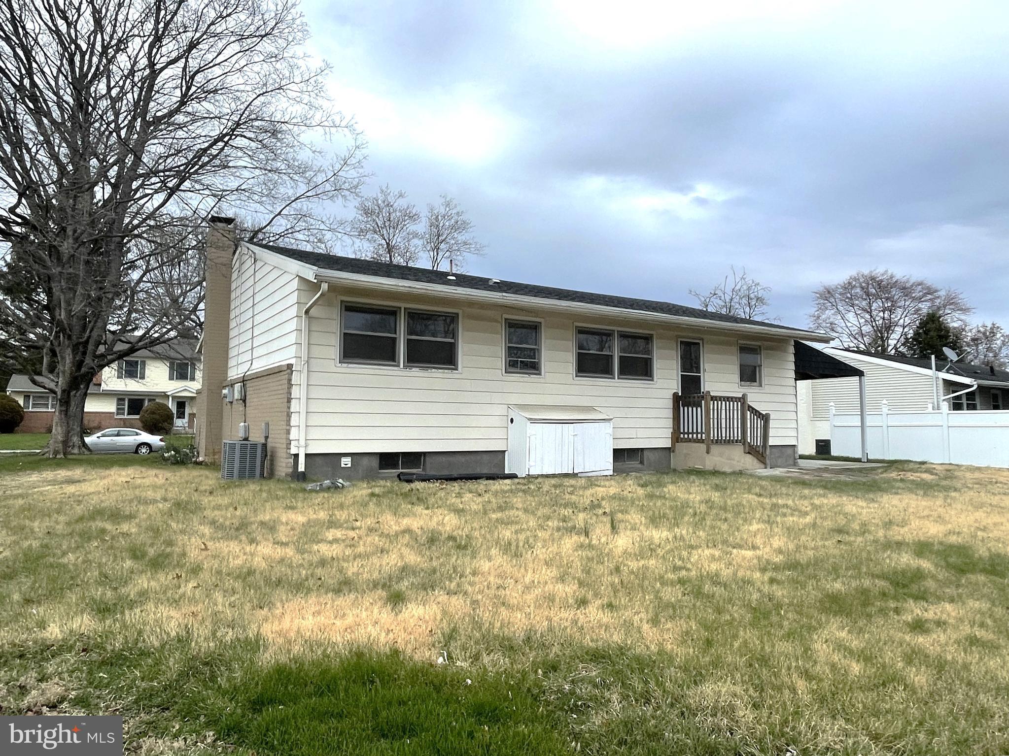 HOLLYWOOD - Residential