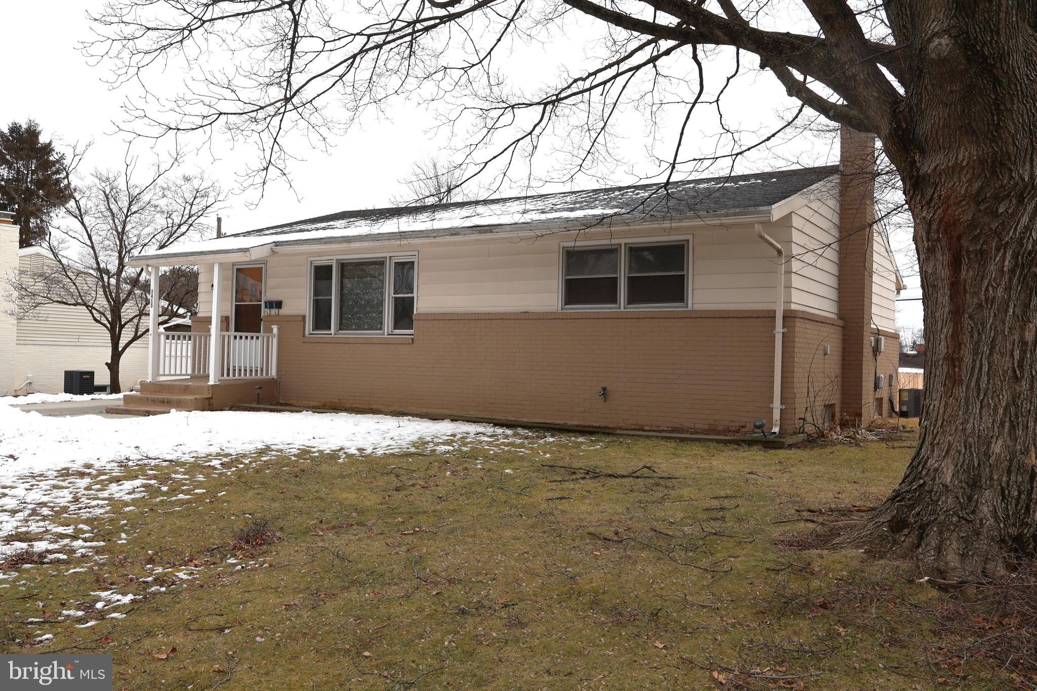 HOLLYWOOD - Residential