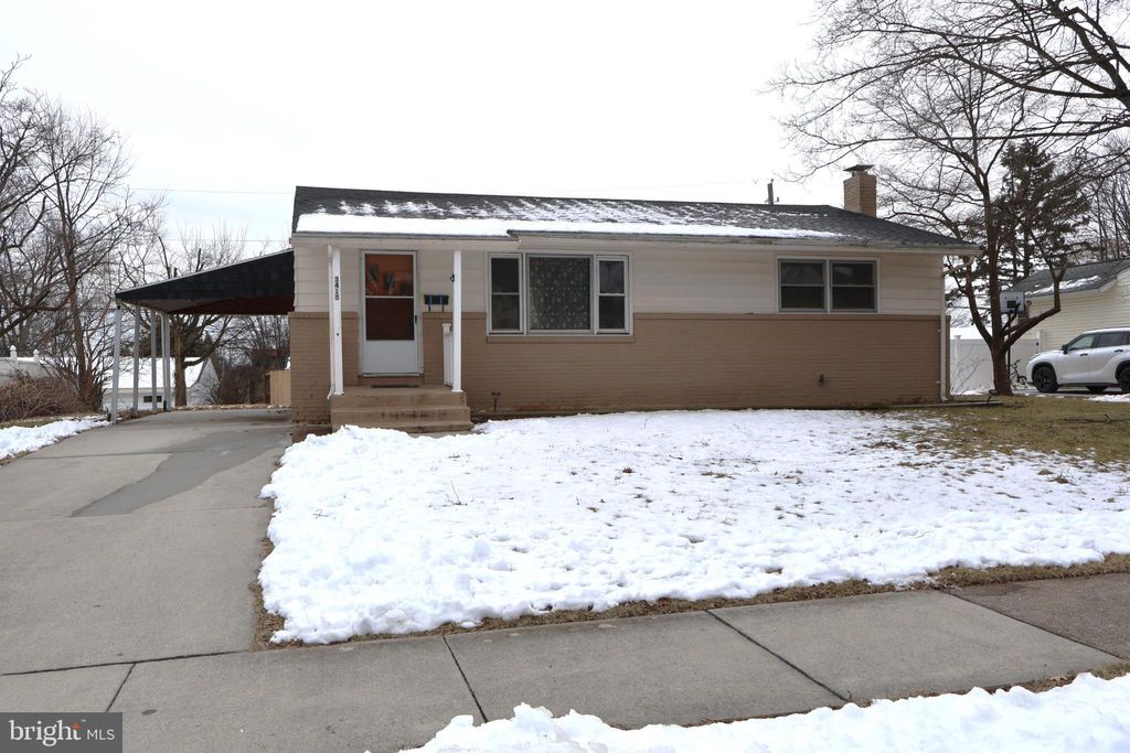 Photo of 3415 Hawthorne Drive, CAMP HILL, PA 17011 (MLS # PACB2051050)