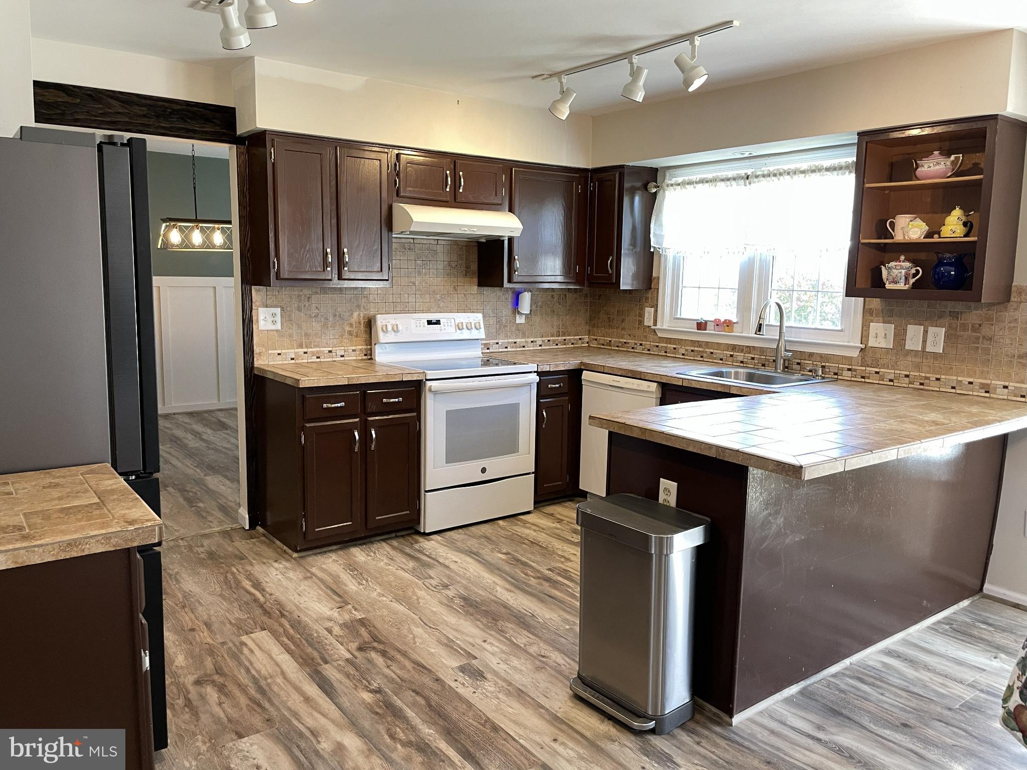 EDEN FARMS - Residential