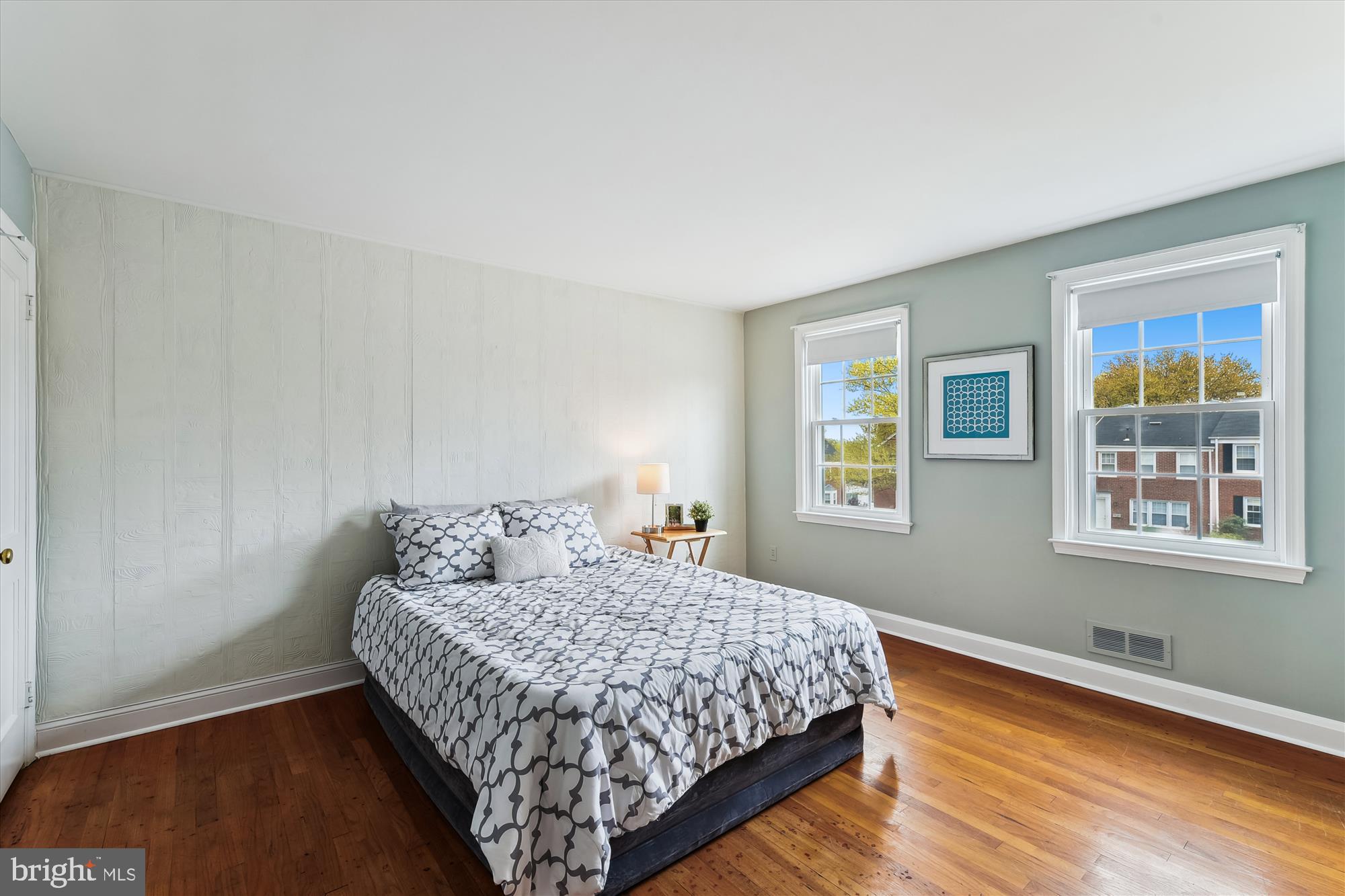 LOCH RAVEN MANOR - Residential