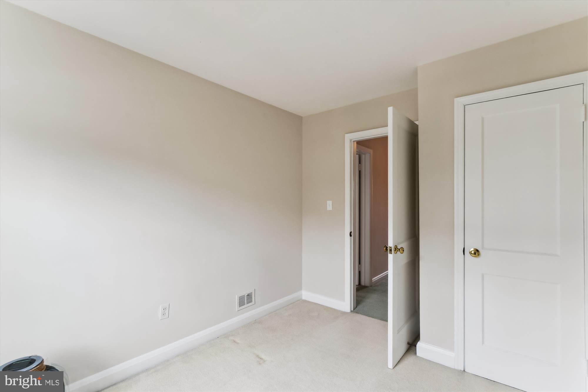 LOCH RAVEN MANOR - Residential