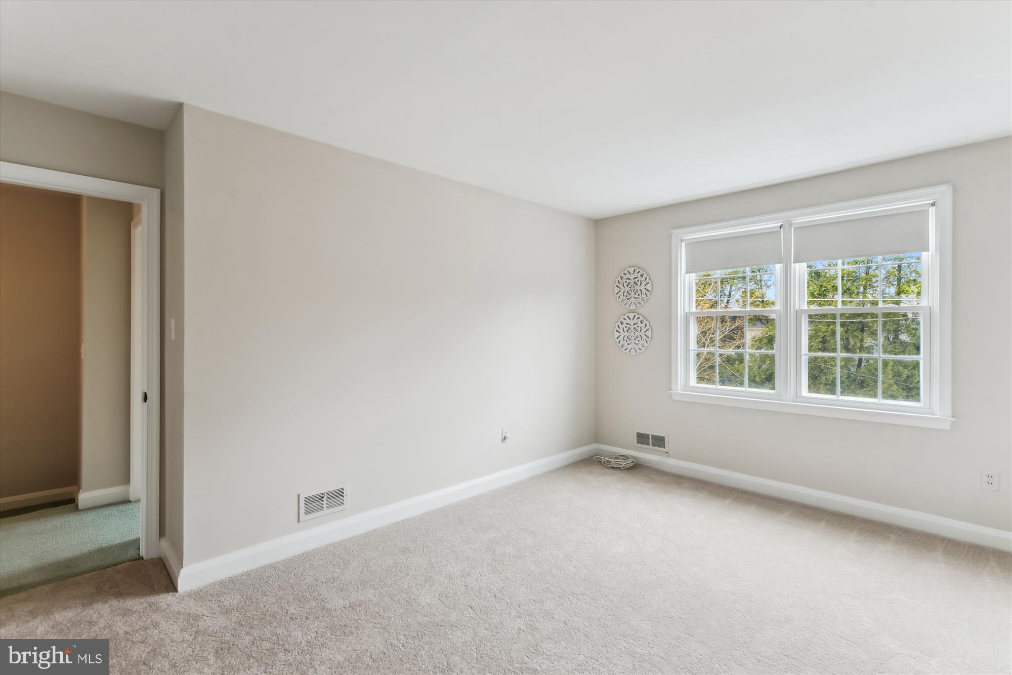 LOCH RAVEN MANOR - Residential