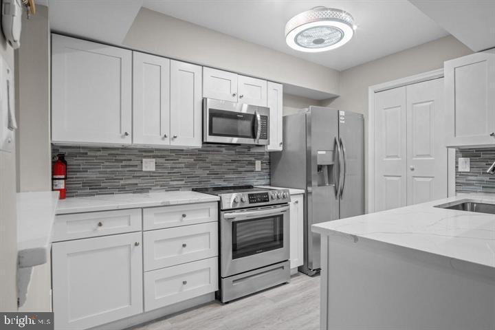 3391 LAKESIDE VIEW DRIVE 20-5