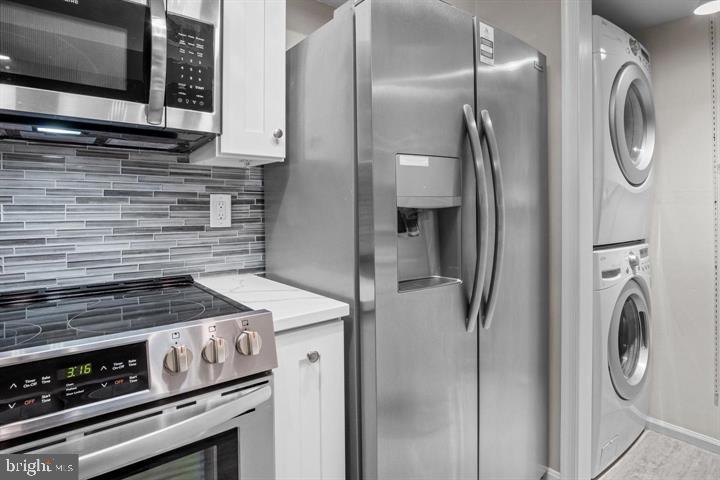 3391 LAKESIDE VIEW DRIVE 20-5