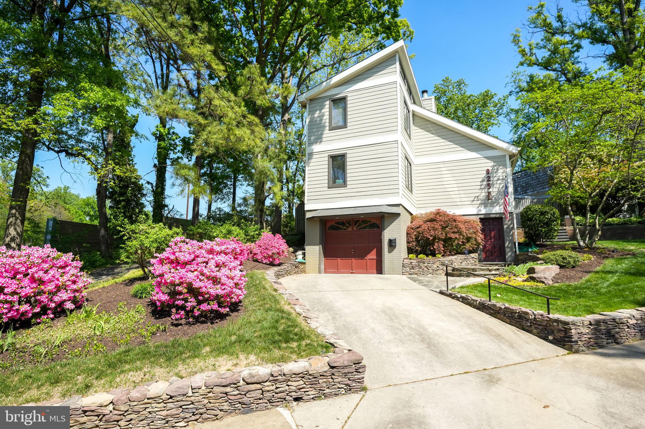 BROCKWOOD - Residential